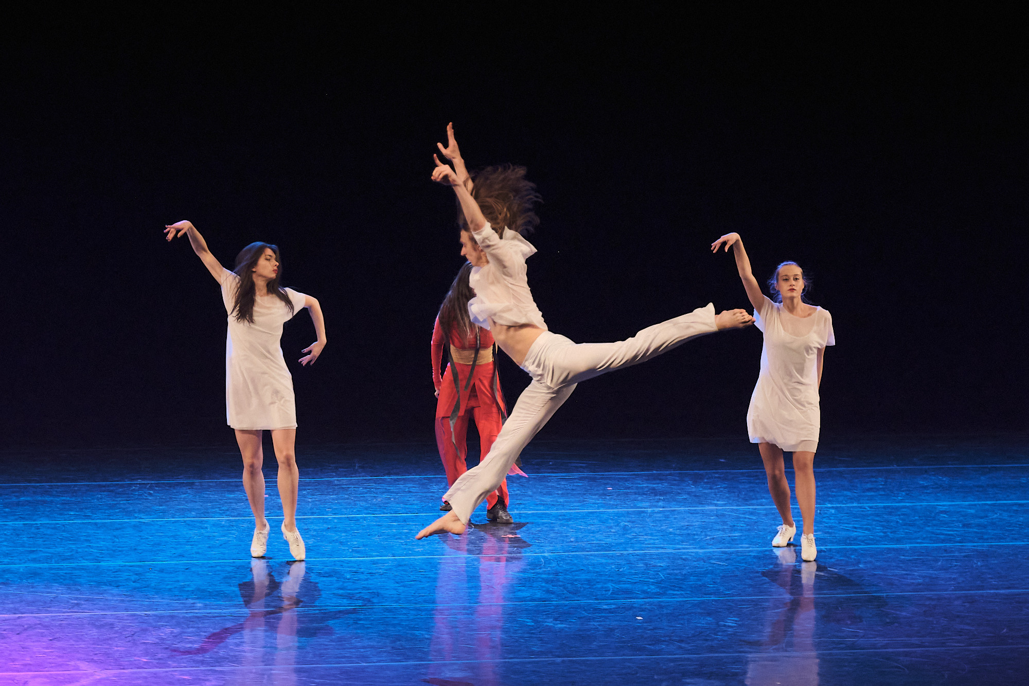 Узники времени, Свободный балет Терешкина