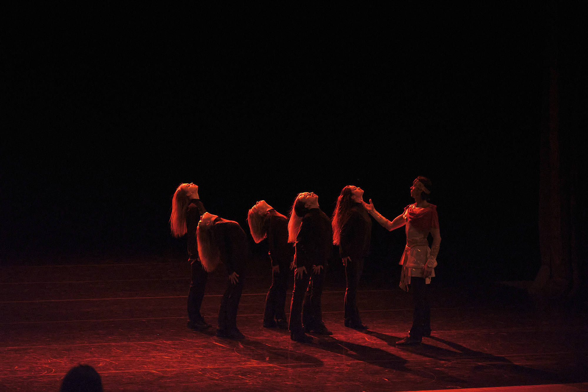 Узники времени, Свободный балет Терешкина