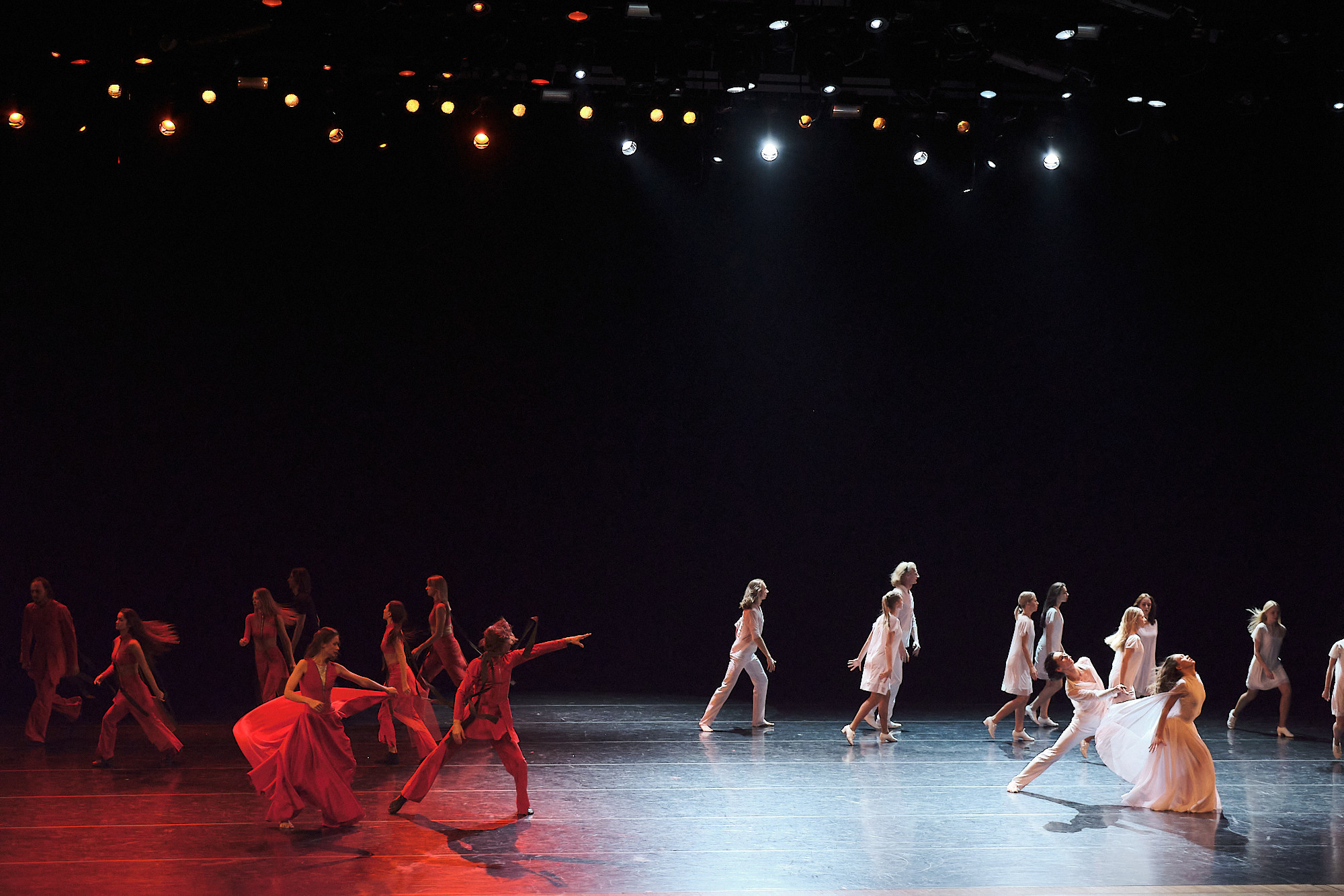 Узники времени, Свободный балет Терешкина