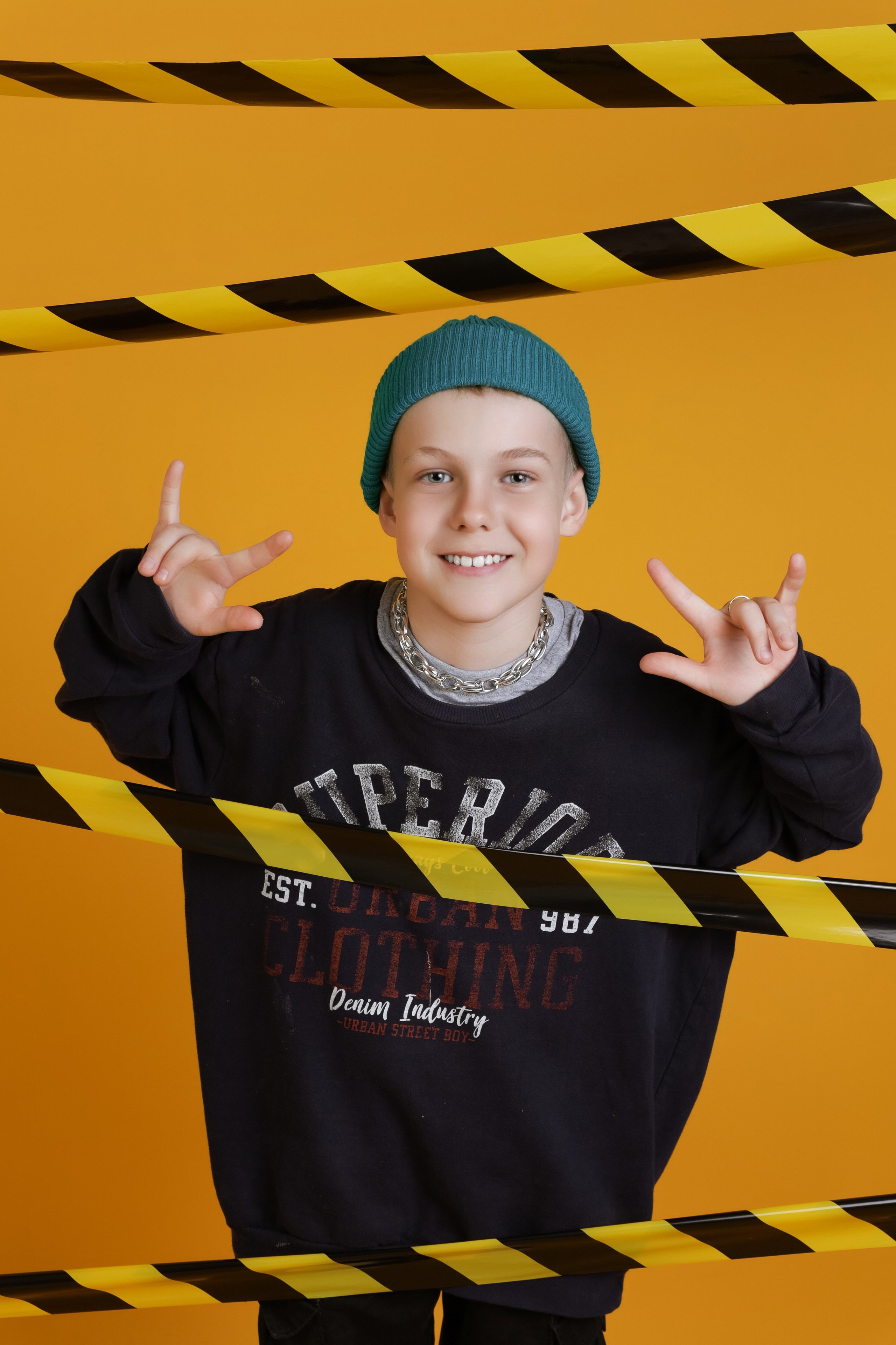 Проект на желтом фоне. АНАСТАСИЯ КУЗНЕЦОВА | ФОТОГРАФ ЧЕБОКСАРЫ