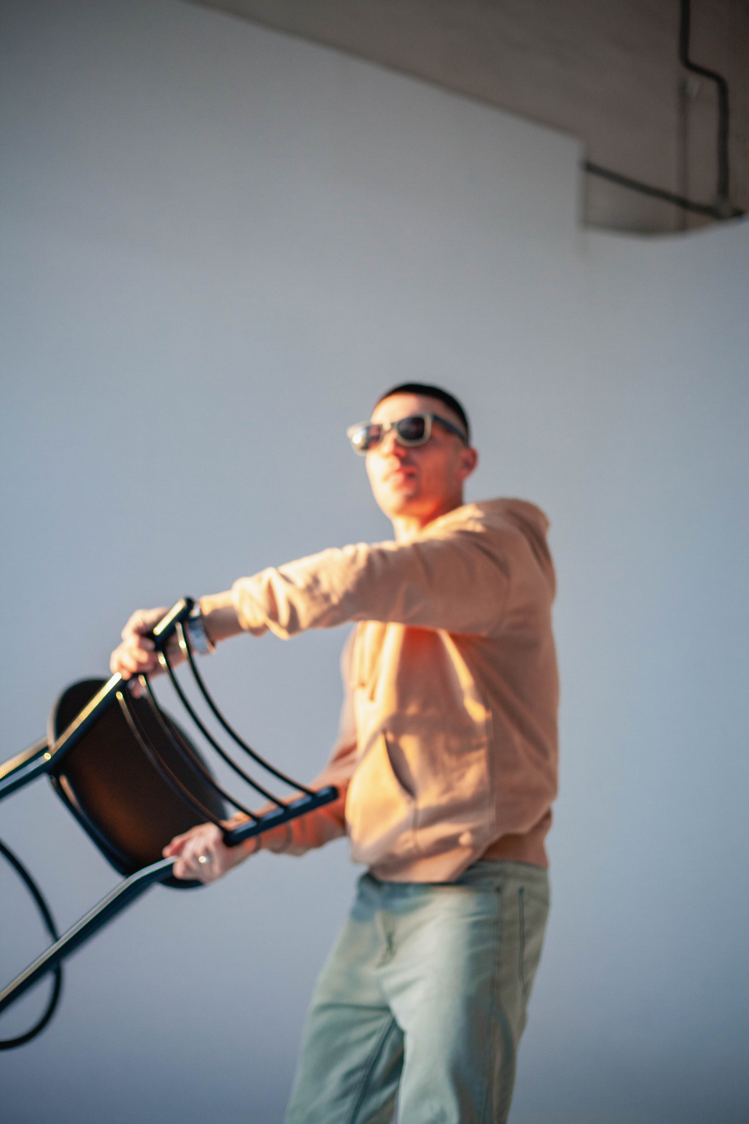 Студия. Уличный фотограф Города N