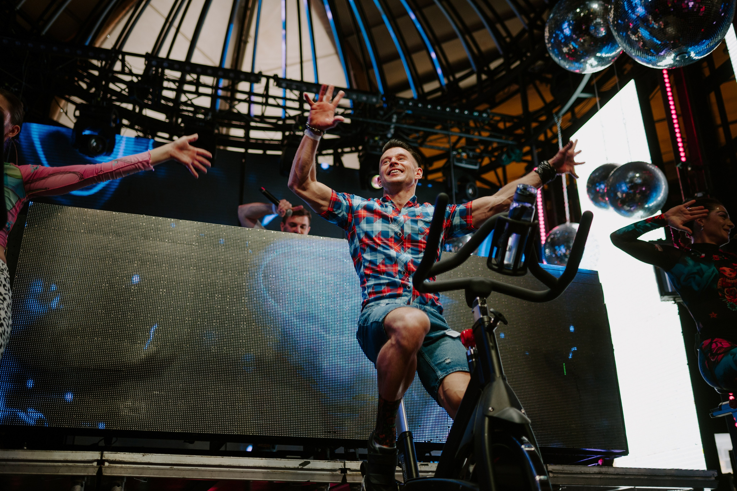 Музыкальный сайкл фестиваль. Свадебный, репортажный и семейный фотограф в Москве Арина Зак