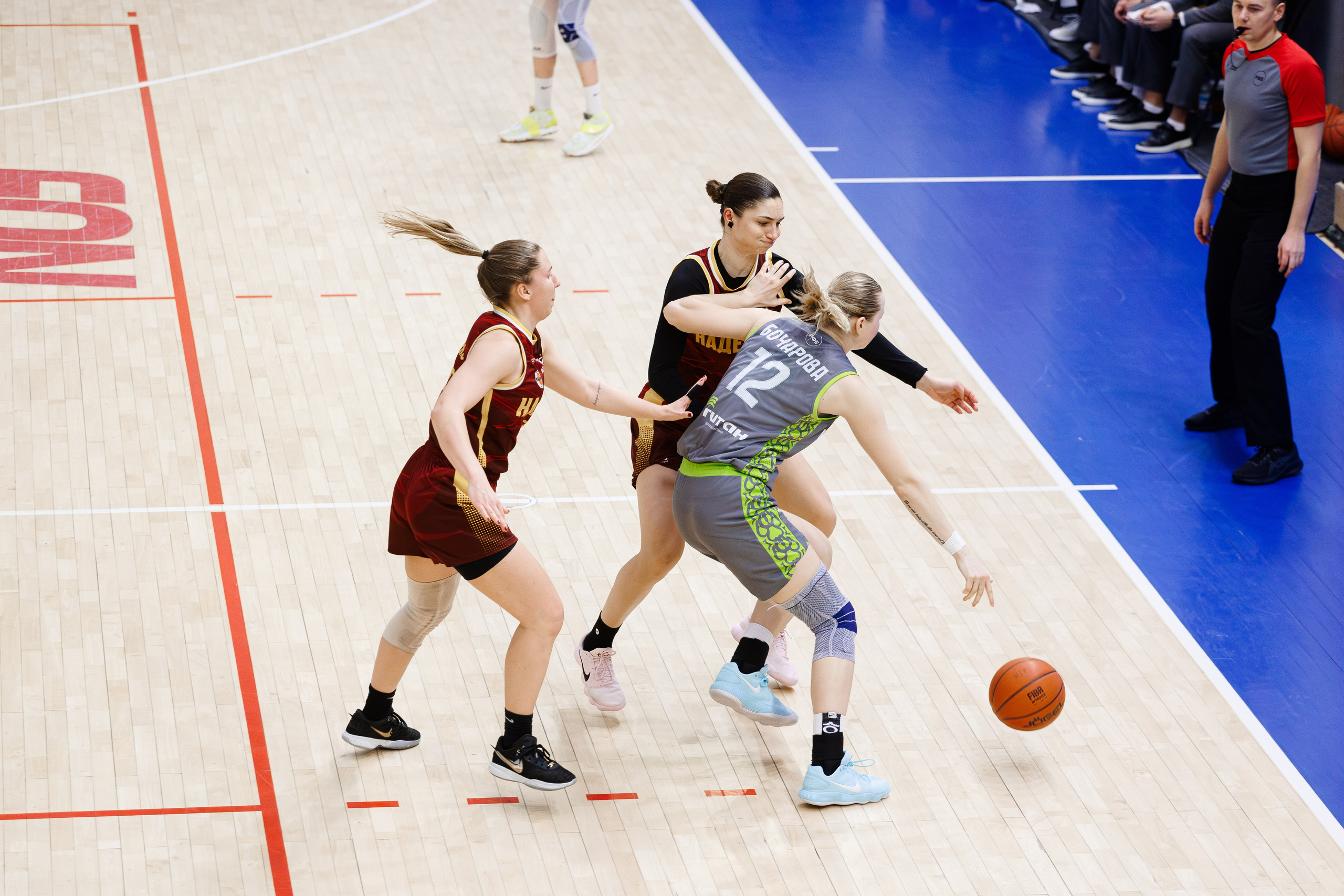 «Нефтяник-Титан» — «Надежда». Свадебный и репортажный фотограф в Омске. Червоткин Никита