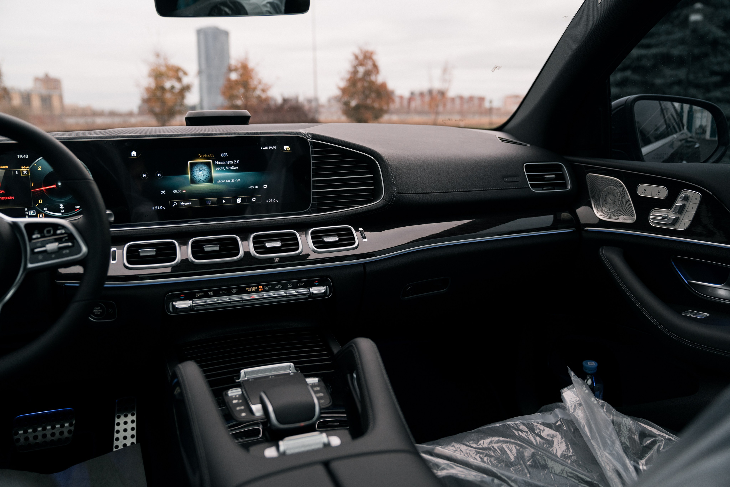 Mercedes-Benz GLE 400D. Идеальные портреты для соцсетей — Фотограф Ленар