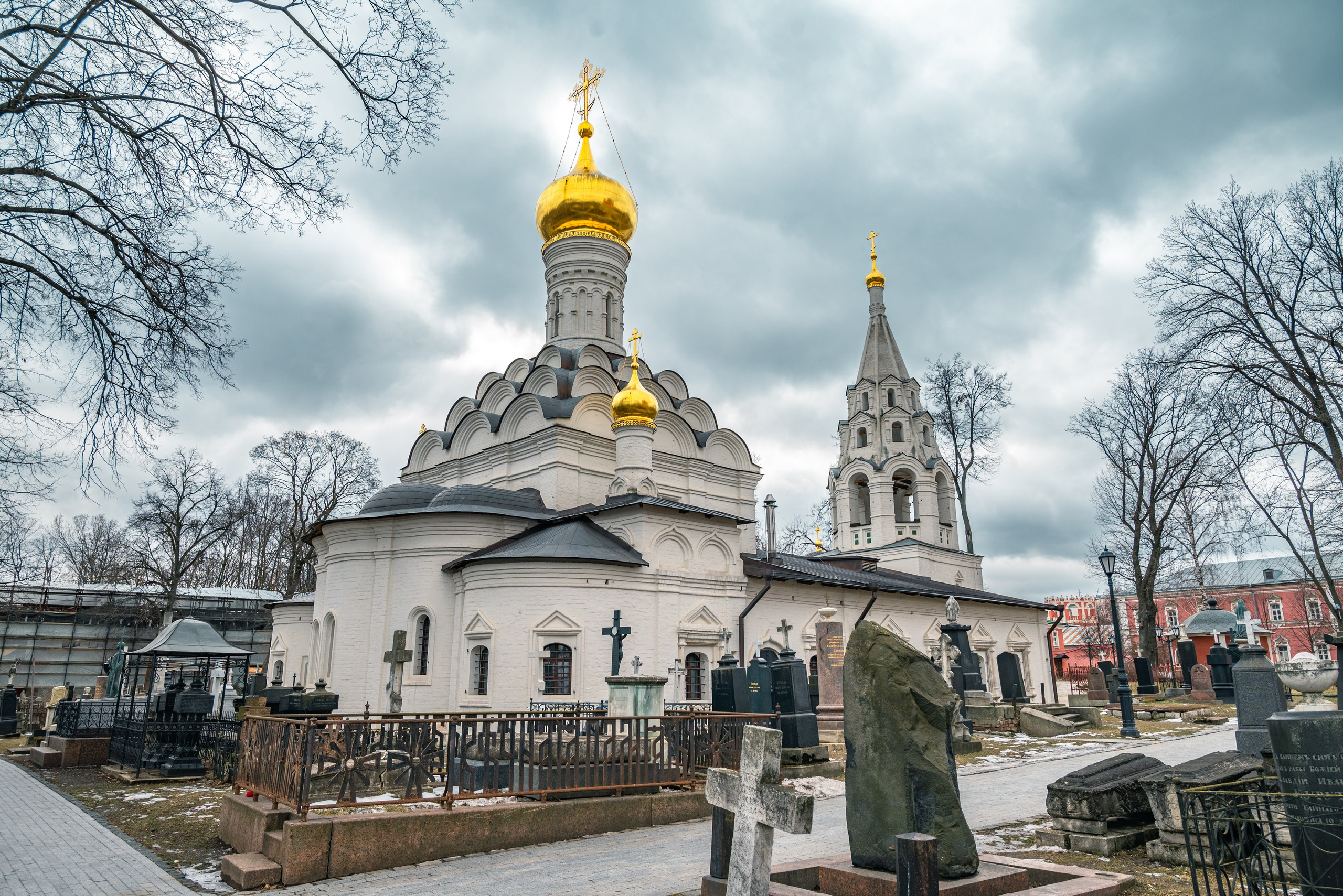 Донской монастырь. История, люди и судьбы. П&П — Полезное с Приятным. Фотоэкскурсии — Москва на память. Экскурсовод и фотограф в Москве. Увези столицу в своём альбоме!
