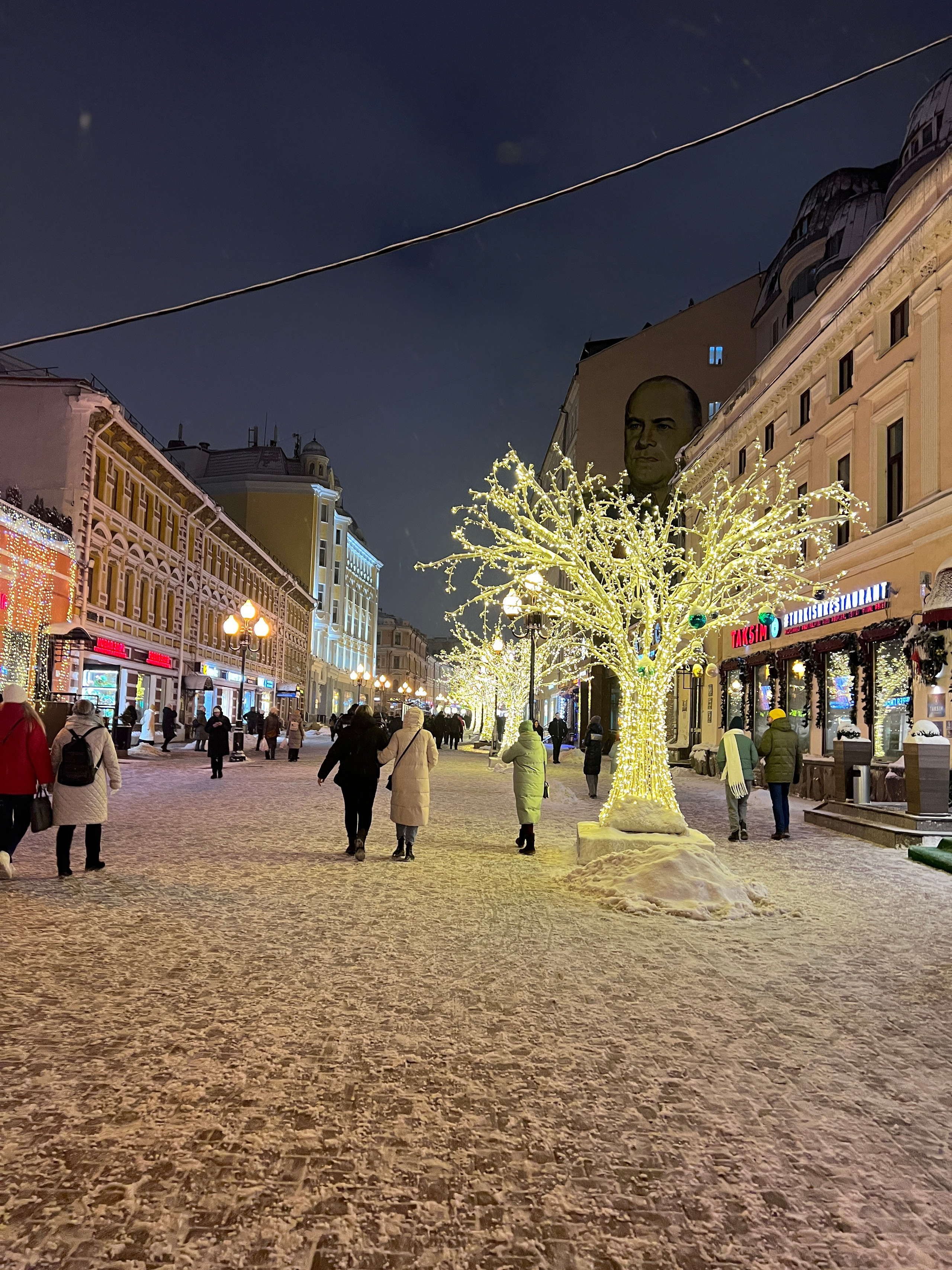 Арбатские истории. П&П — Полезное с Приятным. Фотоэкскурсии — Москва на память. Экскурсовод и фотограф в Москве. Увези столицу в своём альбоме!