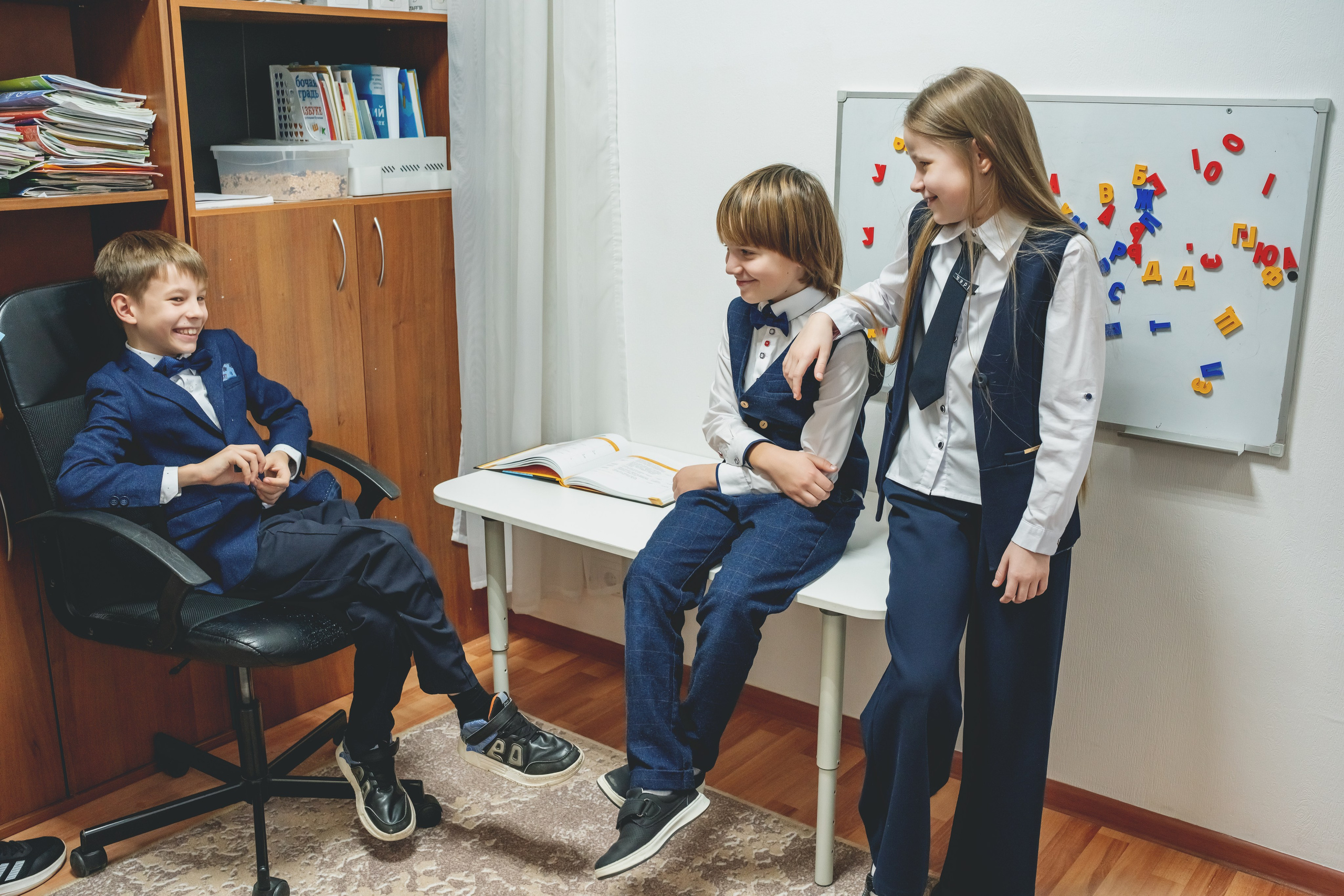 Школа № 2044 им. Героя Советского Союза А. М. Серебрякова, 4-Н класс. Детский и семейный фотограф г. Москва Оксана Катаджи ☘