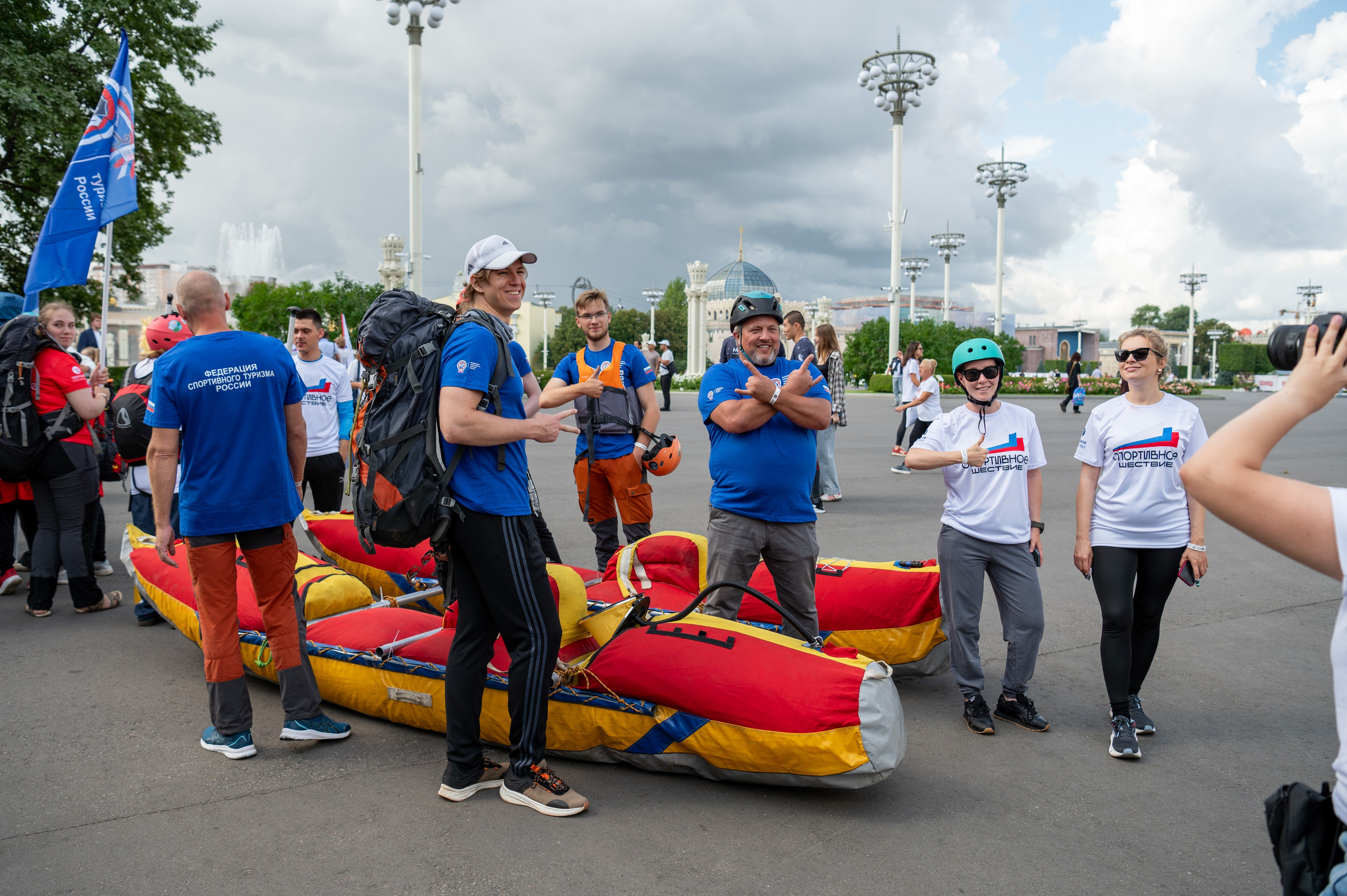 Спортивное шествие посвященное Дню физкультурника!. Детский и семейный фотограф г. Москва Оксана Катаджи