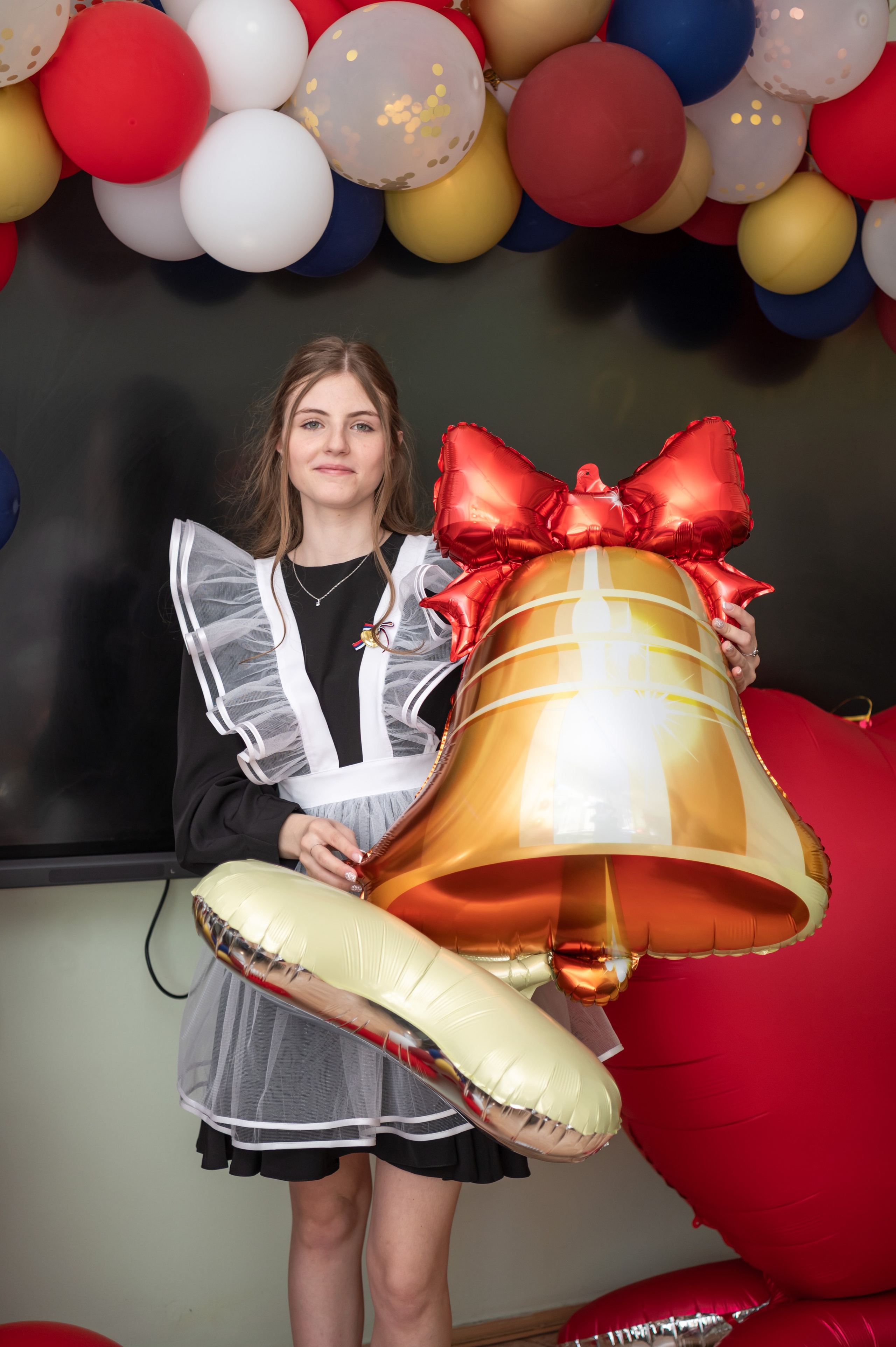 Школа № 760 имени А. П. Маресьева, Выпускной 11 класс. 2026 г. Детский и семейный фотограф г. Москва Оксана Катаджи ☘