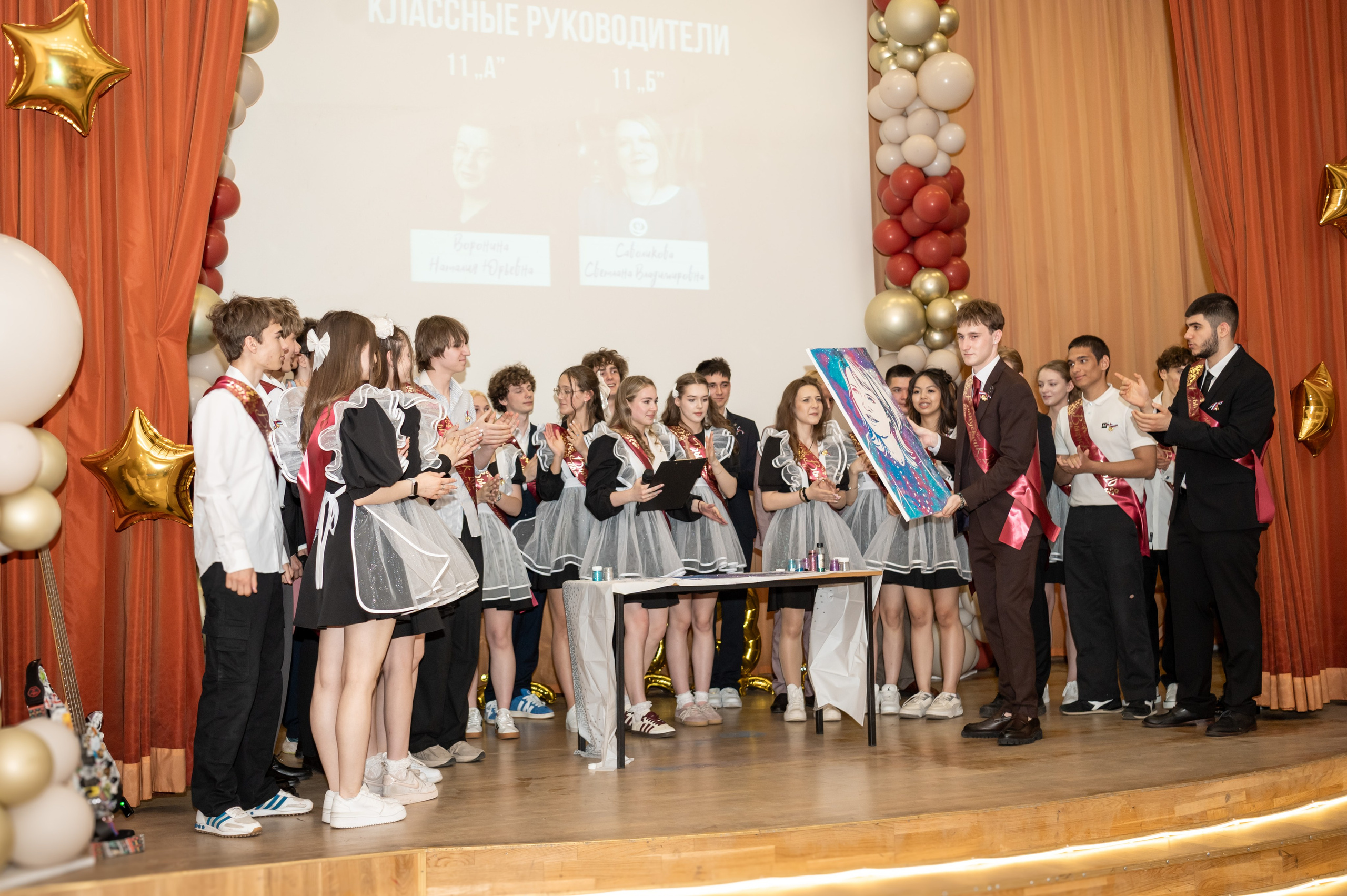 Школа № 760 имени А. П. Маресьева, Выпускной 11 класс. 2026 г. Детский и семейный фотограф г. Москва Оксана Катаджи ☘