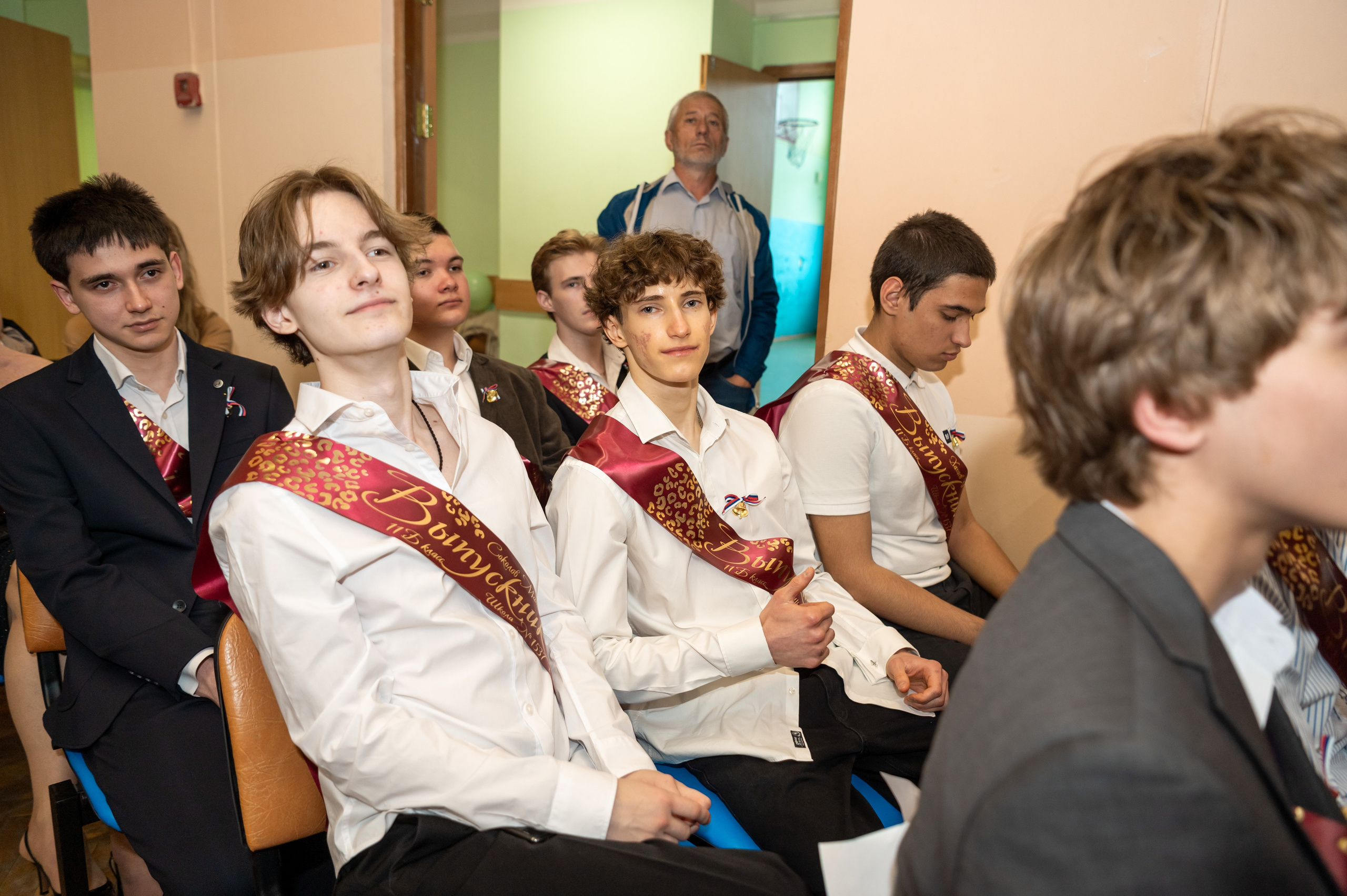 Школа № 760 имени А. П. Маресьева, Выпускной 11 класс. 2026 г. Детский и семейный фотограф г. Москва Оксана Катаджи ☘