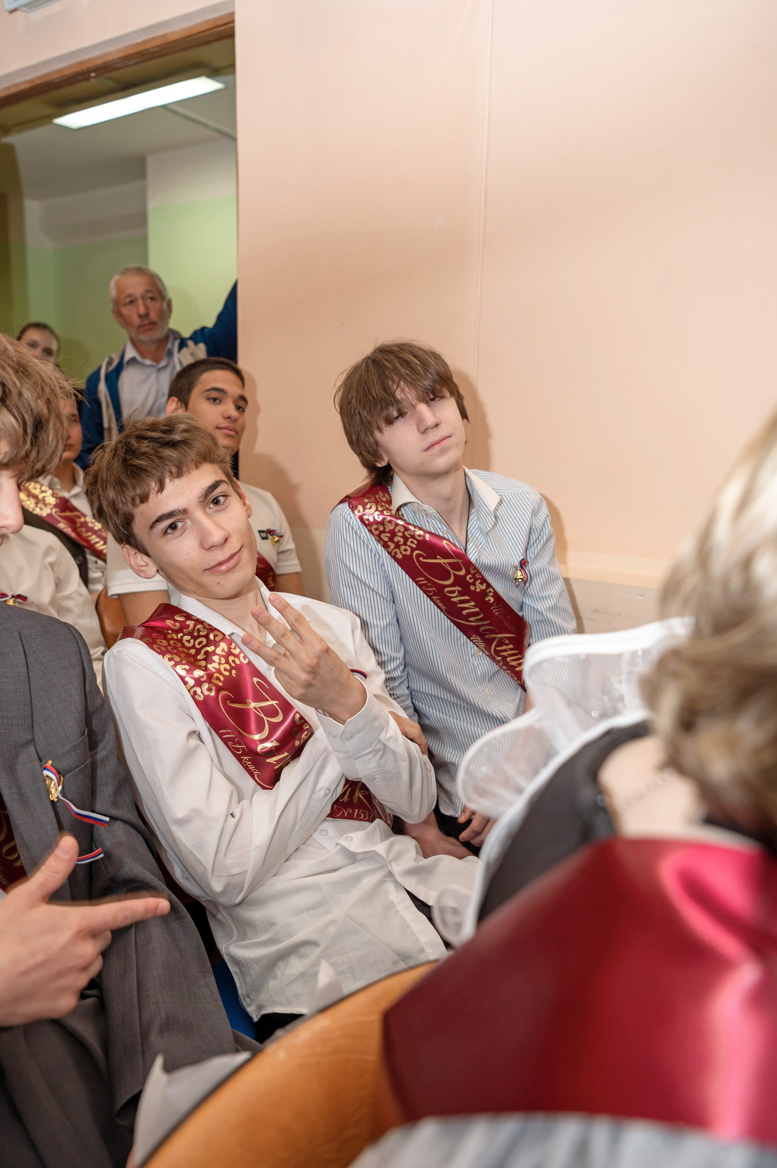 Школа № 760 имени А. П. Маресьева, Выпускной 11 класс. 2026 г. Детский и семейный фотограф г. Москва Оксана Катаджи ☘