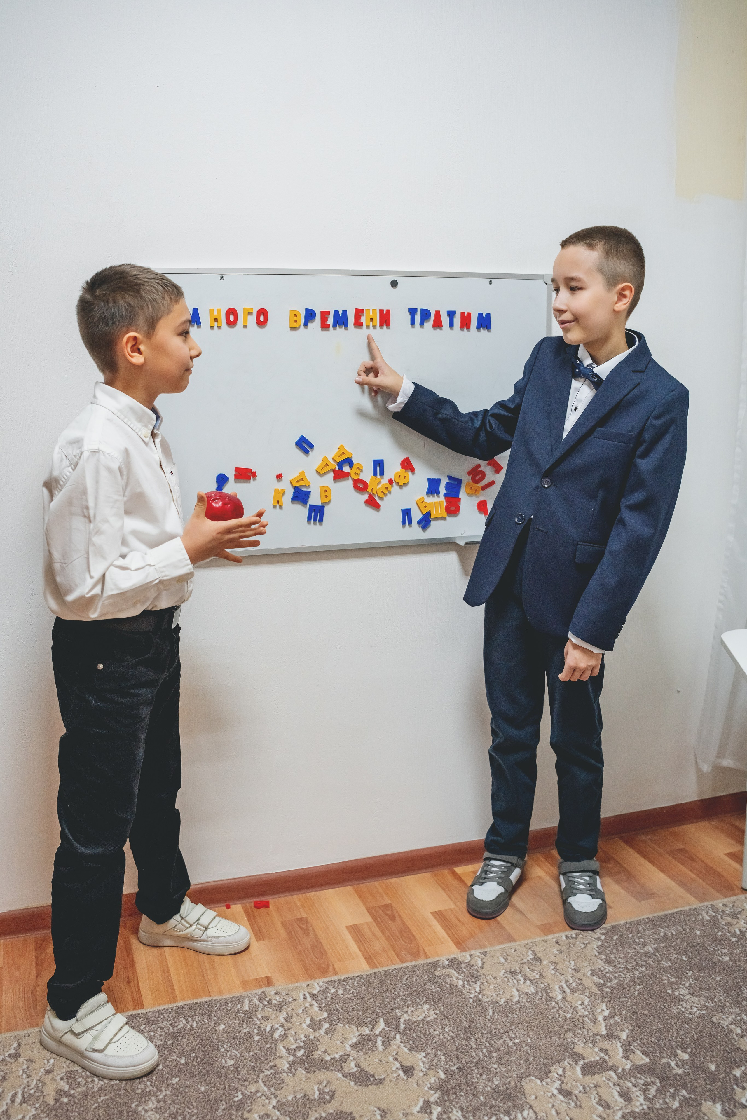 Школа № 2044 им. Героя Советского Союза А. М. Серебрякова, 4-Н класс. Детский и семейный фотограф г. Москва Оксана Катаджи ☘