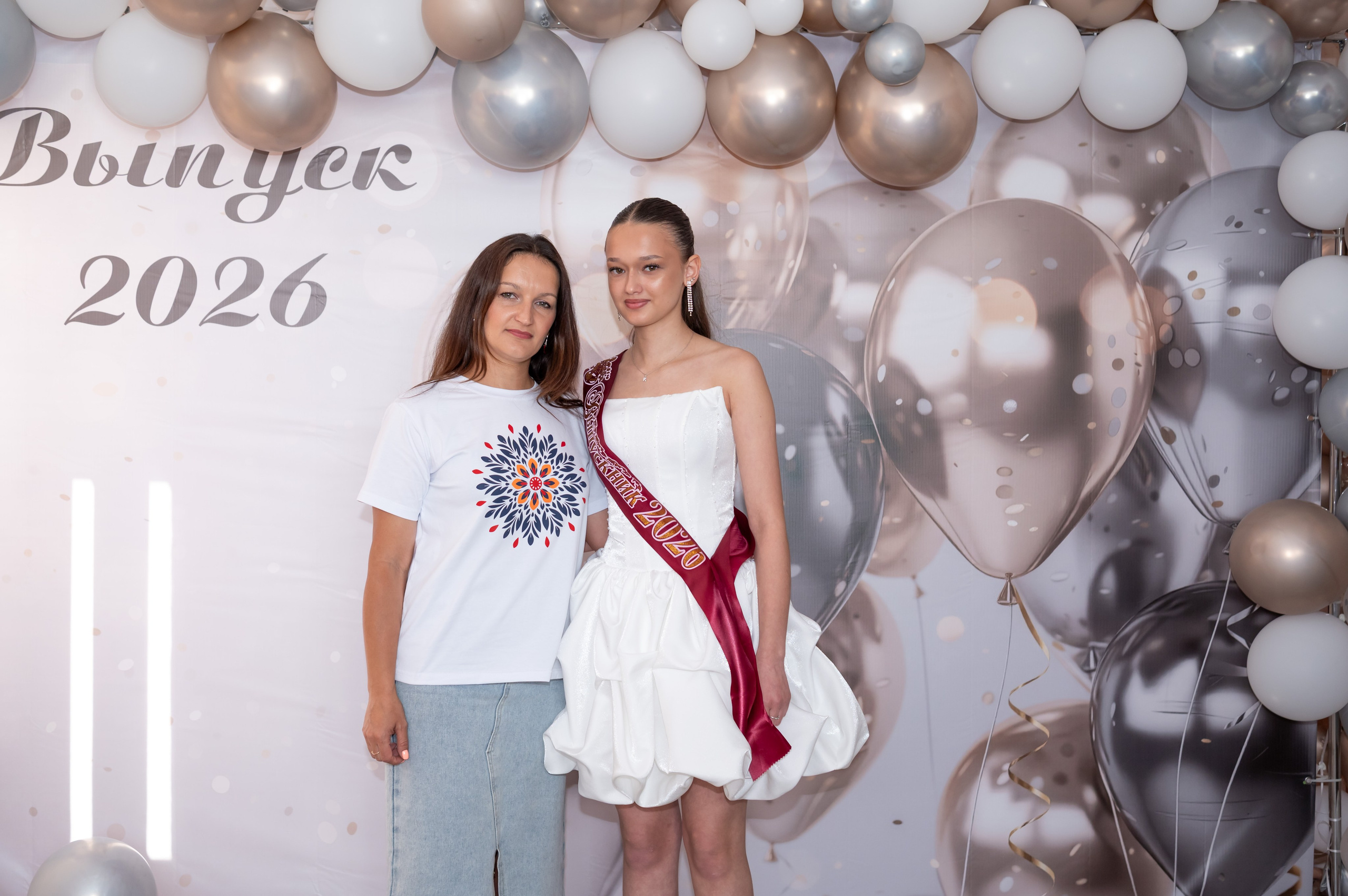 Выпускной 9 класс. Гимназия № 13 г. Долгопрудный. Детский и семейный фотограф г. Москва Оксана Катаджи ☘