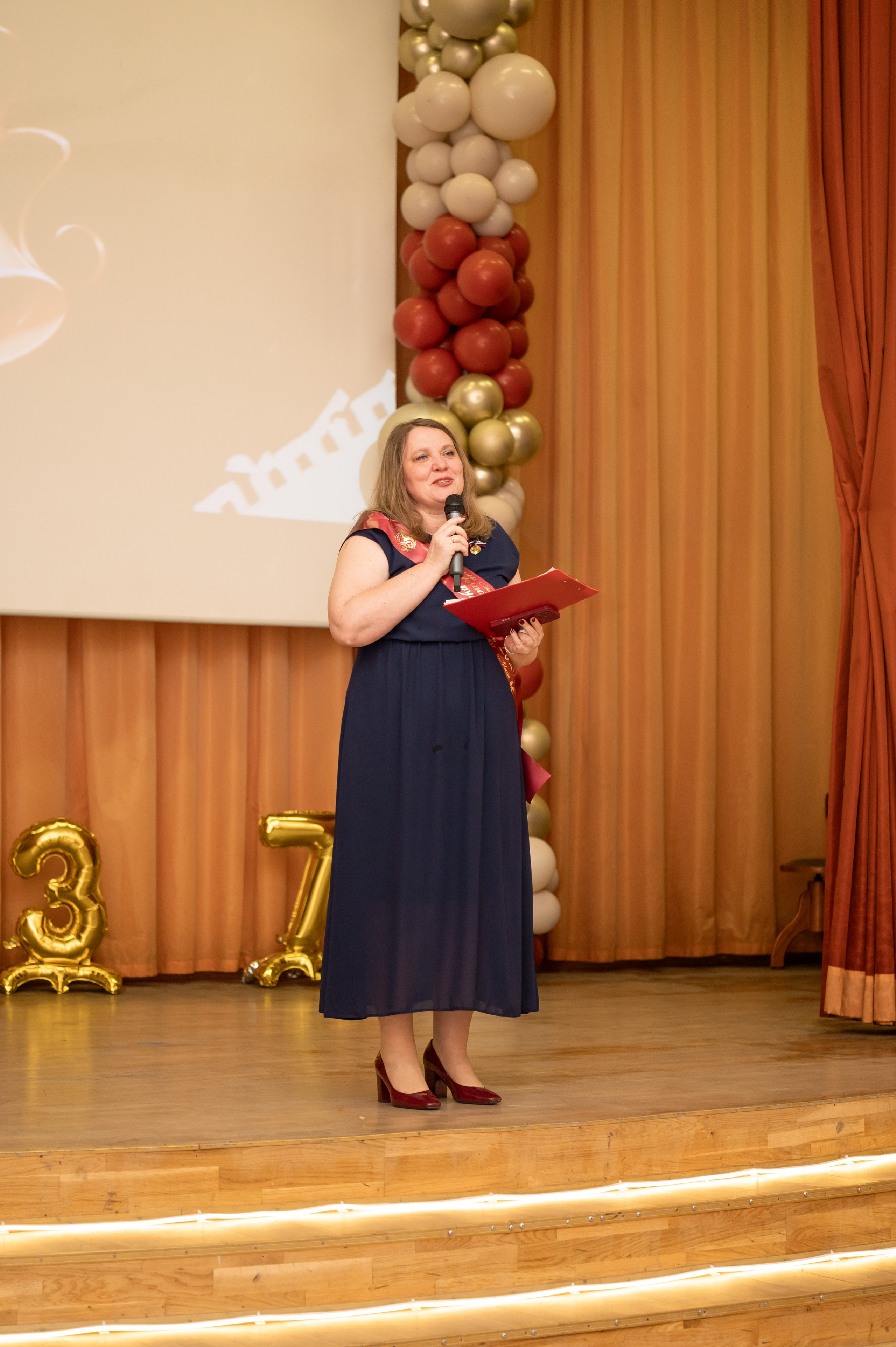 Школа № 760 имени А. П. Маресьева, Выпускной 11 класс. 2026 г. Детский и семейный фотограф г. Москва Оксана Катаджи ☘