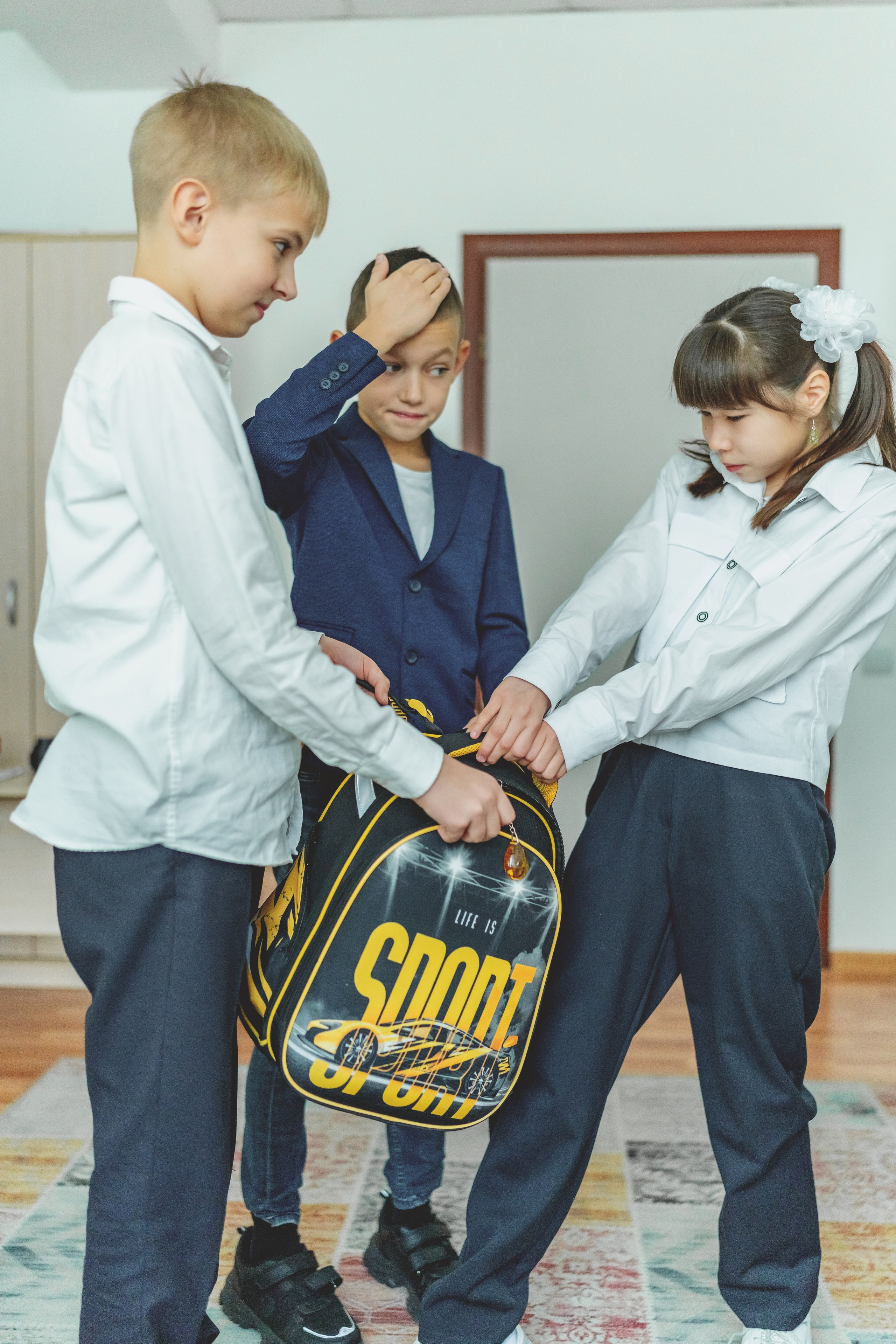Школа № 2044 им. Героя Советского Союза А. М. Серебрякова, 4-С класс. Детский и семейный фотограф г. Москва Оксана Катаджи ☘