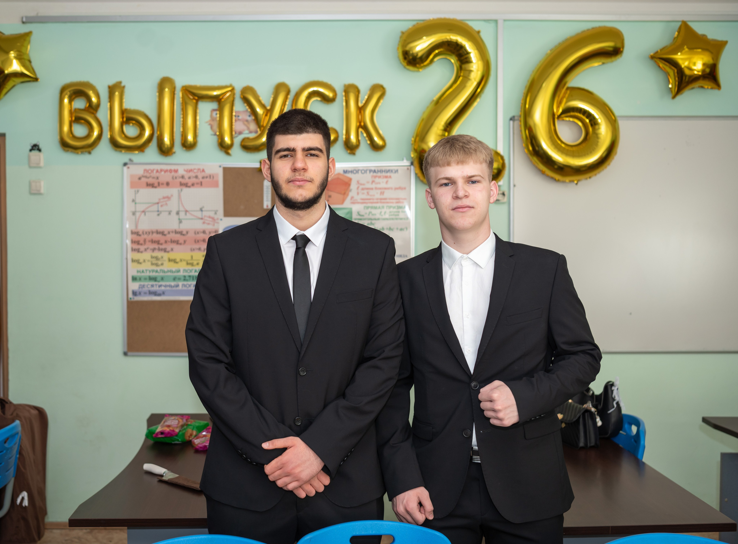 Школа № 760 имени А. П. Маресьева, Выпускной 11 класс. 2026 г. Детский и семейный фотограф г. Москва Оксана Катаджи ☘
