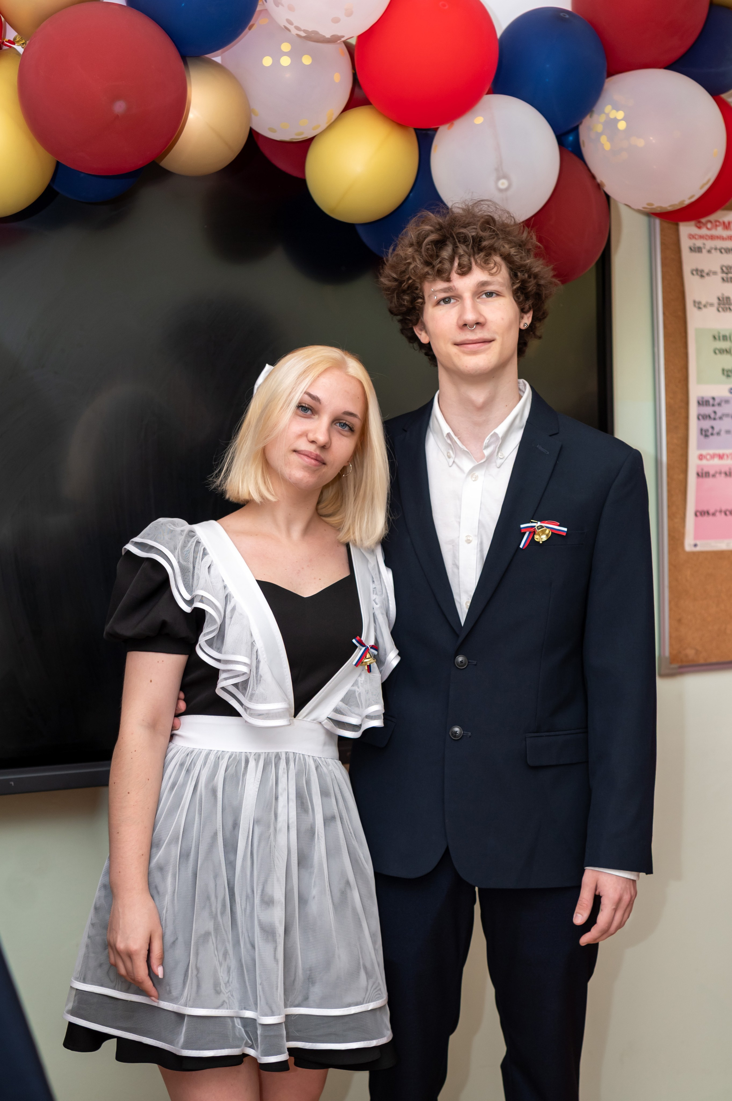 Школа № 760 имени А. П. Маресьева, Выпускной 11 класс. 2026 г. Детский и семейный фотограф г. Москва Оксана Катаджи ☘
