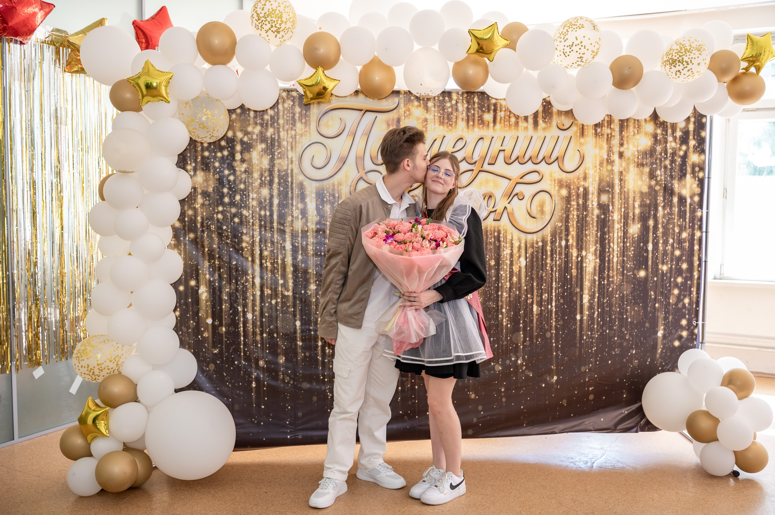 Школа № 760 имени А. П. Маресьева, Выпускной 11 класс. 2026 г. Детский и семейный фотограф г. Москва Оксана Катаджи ☘