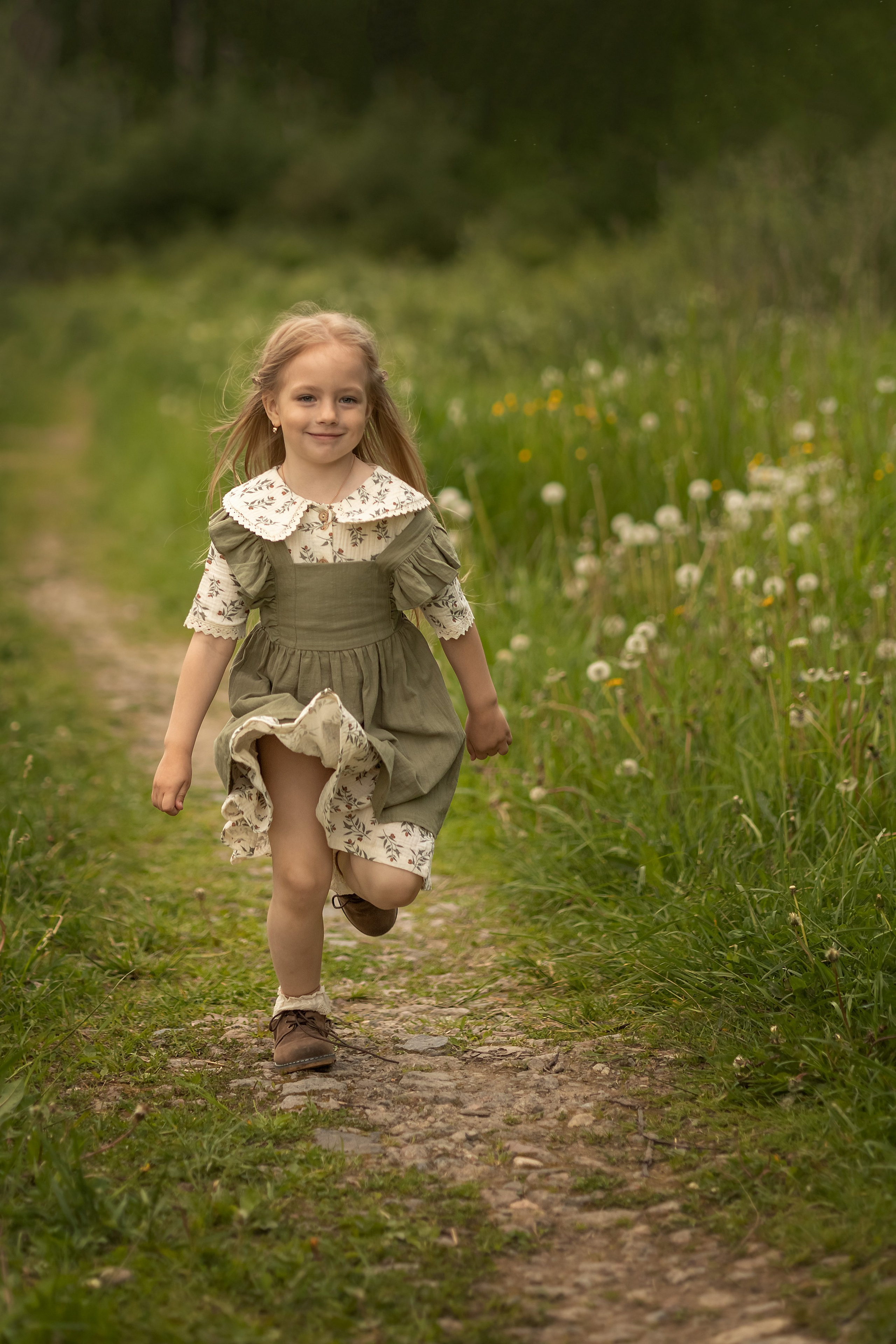 Арина и Дианочка. Портретная съемка дома, на улице, в студии