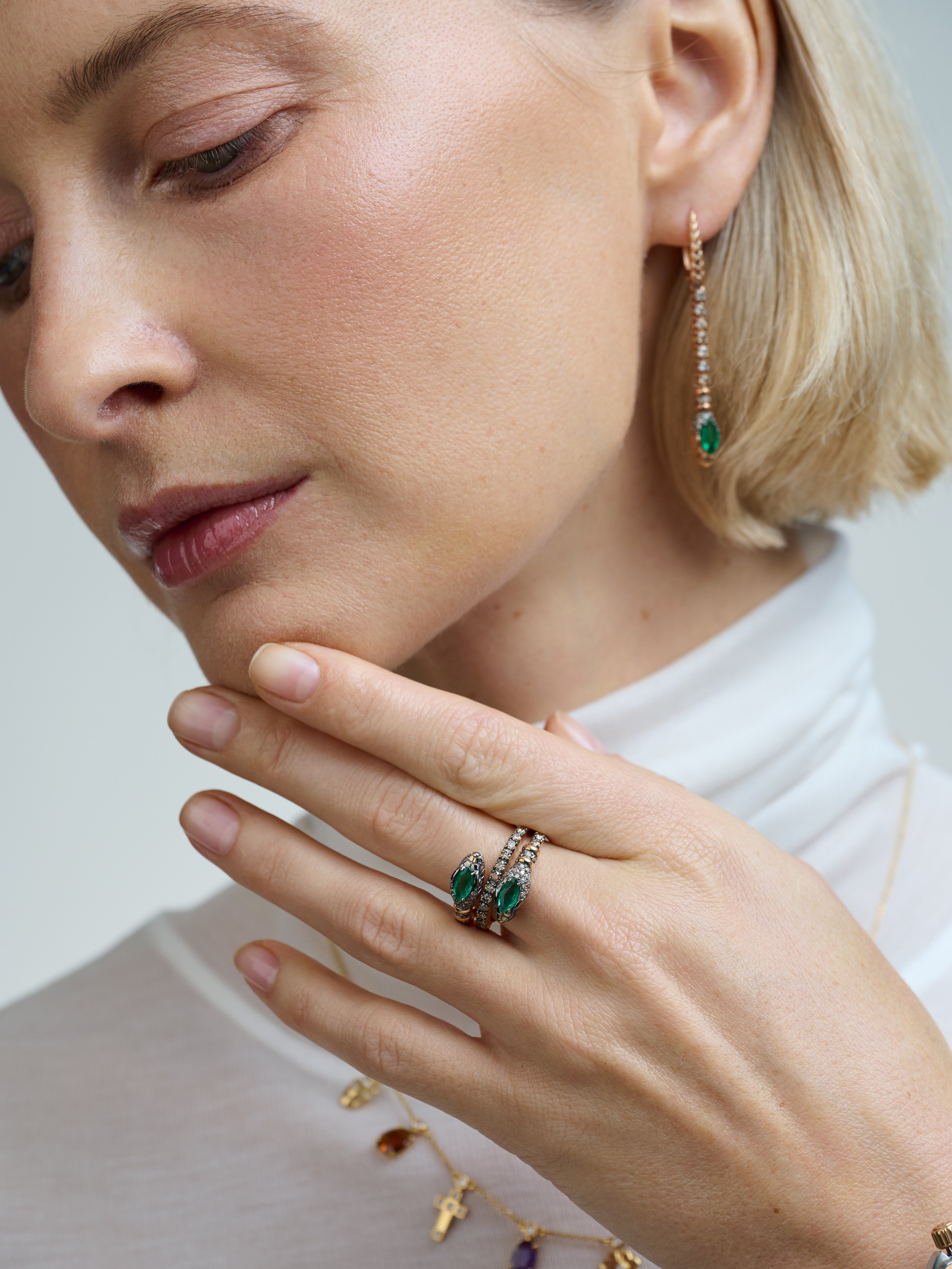 Каталог для бренда AllTime. Фотограф для брендов в Москве Ксения Чупрунова