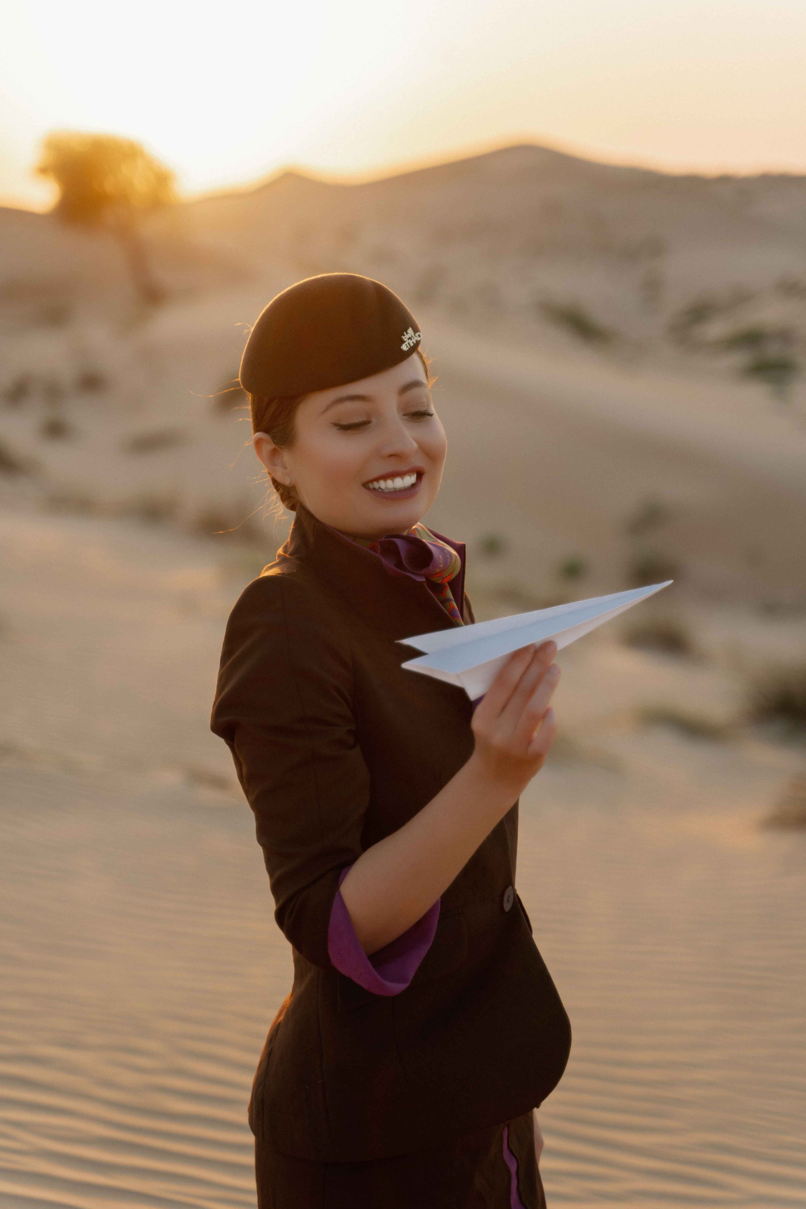 Стюардессы etihad в пустыне. Фотограф и видеограф в Москве и Абу Даби Мария Кулагина