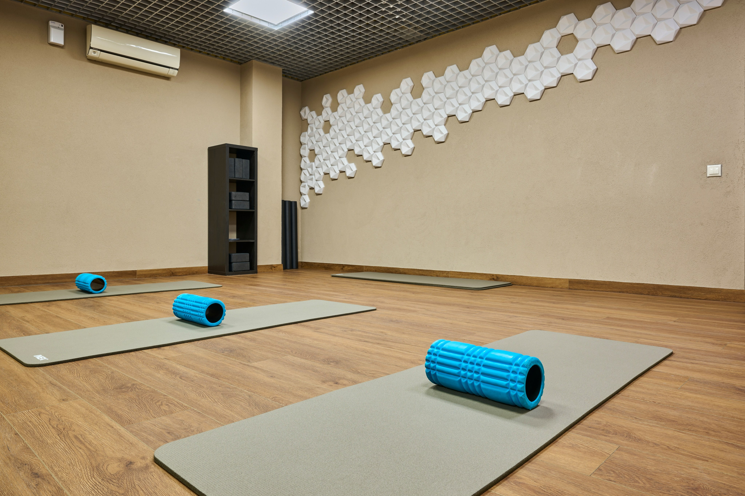 Интерьерная съемка фитнес цента WeGym Кутузовский. Спортивный фитнес фотограф-видеограф Алексей Нестеров