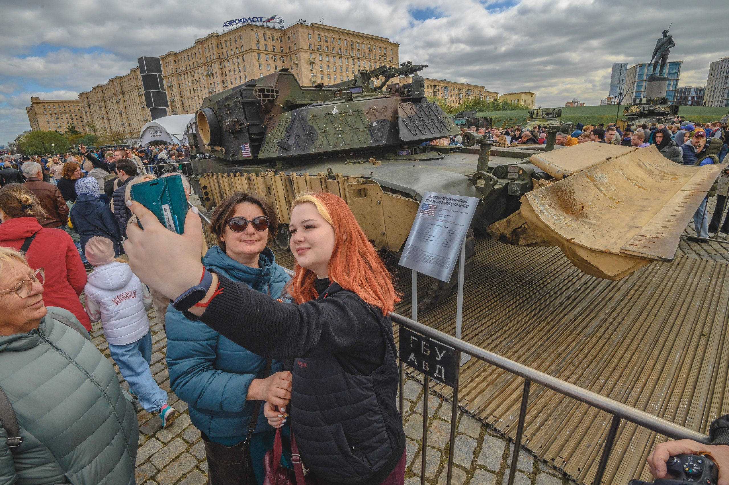 Поклонная гора. Выставка техники 2024 (Москва). Репортаж | фотосъемка в Москве и РФ | Фотограф Александр Емелькин