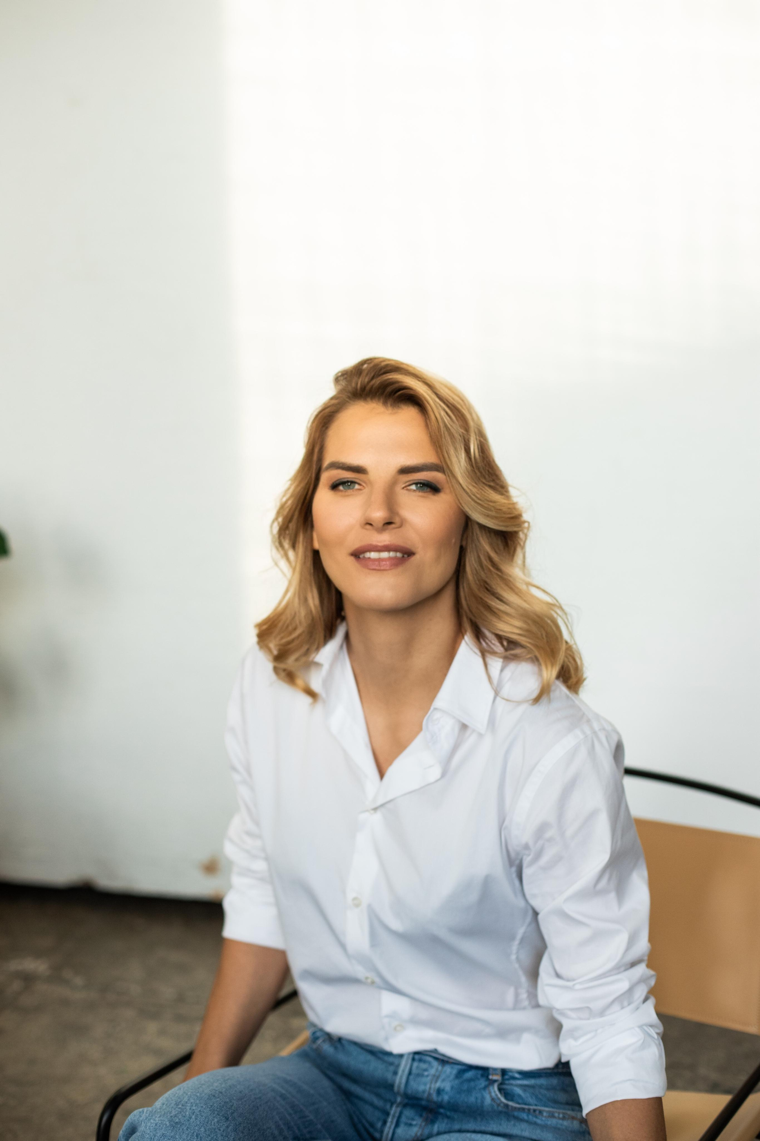 Ольга Старостенко, физиогномист, астролог. Бренд-фотограф в Москве Наталья Семенова