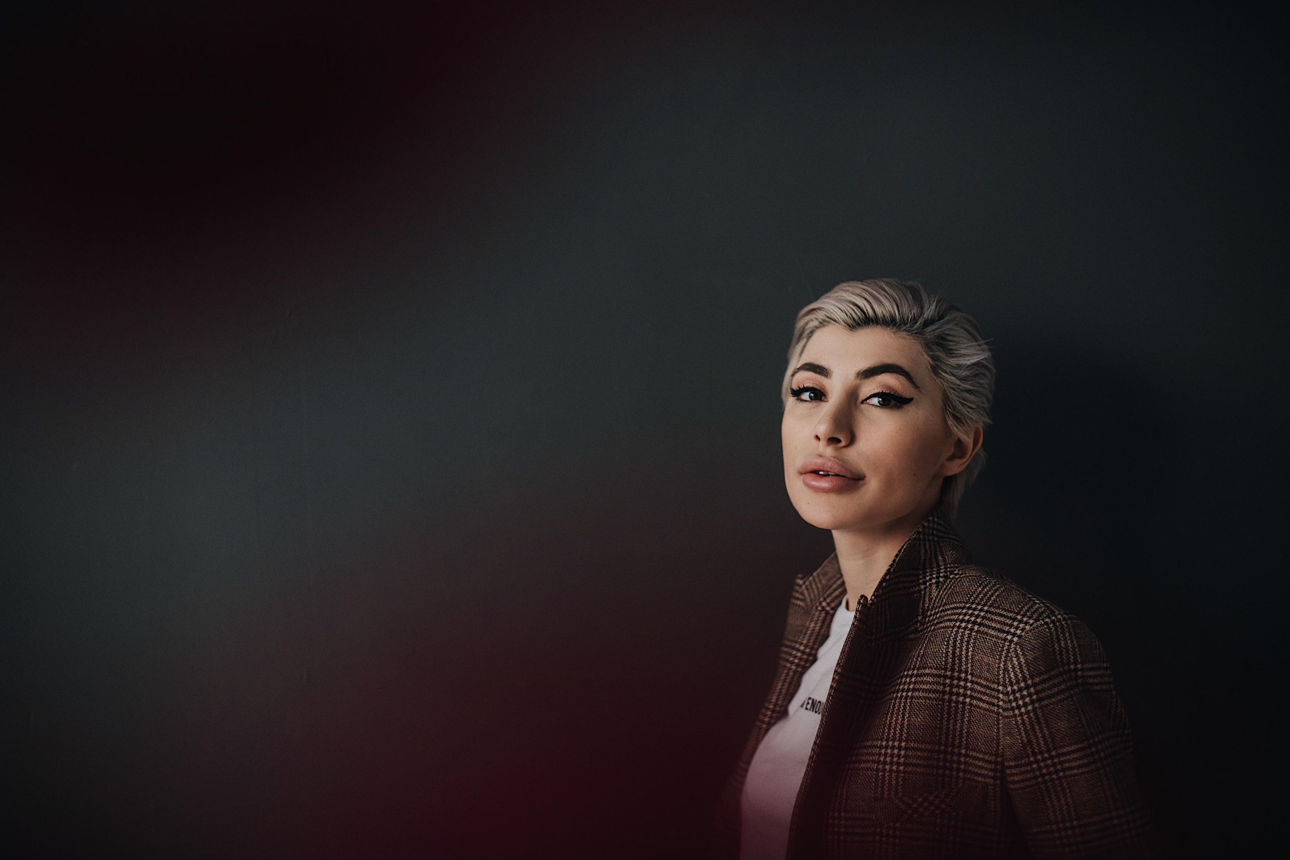 Тата Кальницкая, астролог, автор книги, владелица магазина и кофейни. Бренд-фотограф в Москве Наталья Семенова