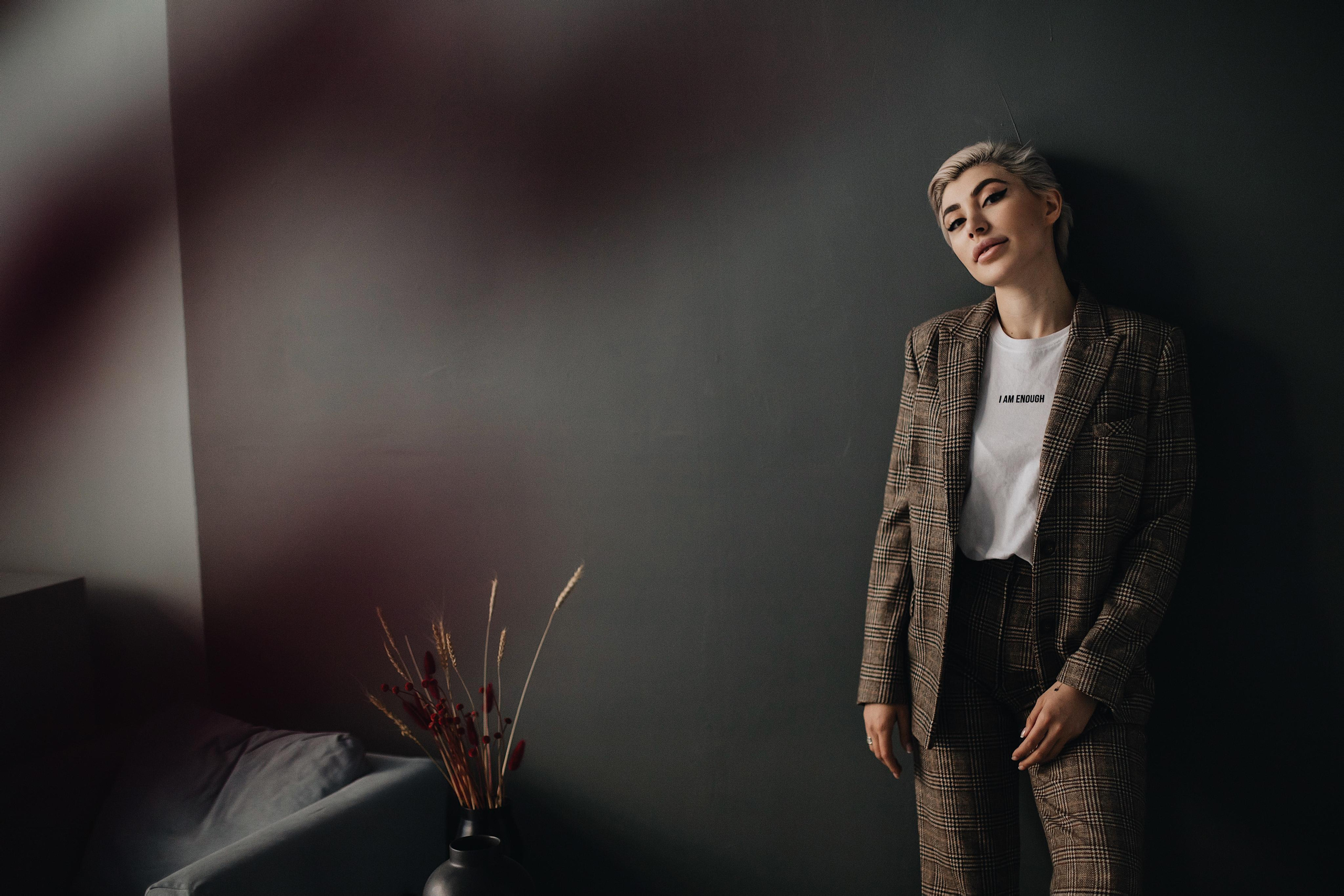 Тата Кальницкая, астролог, автор книги, владелица магазина и кофейни. Бренд-фотограф в Москве Наталья Семенова