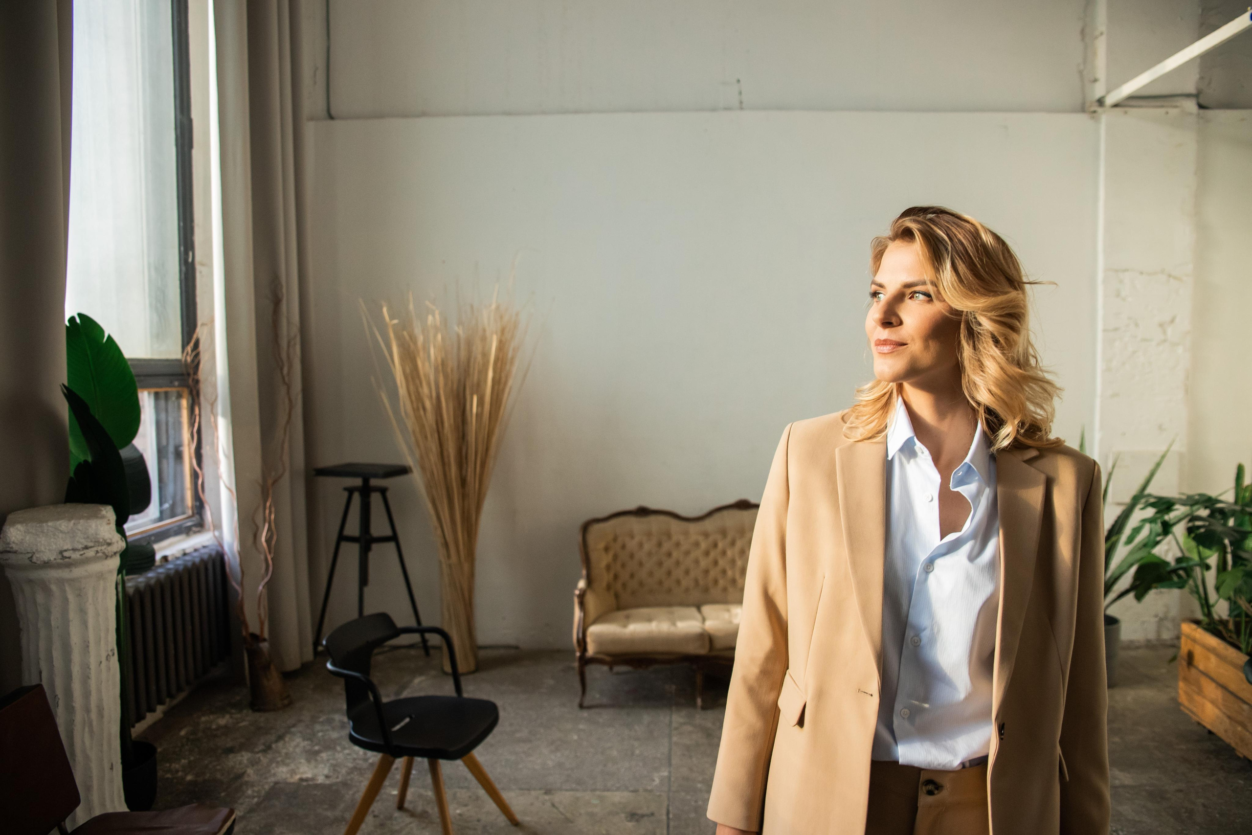 Ольга Старостенко, физиогномист, астролог. Бренд-фотограф в Москве Наталья Семенова