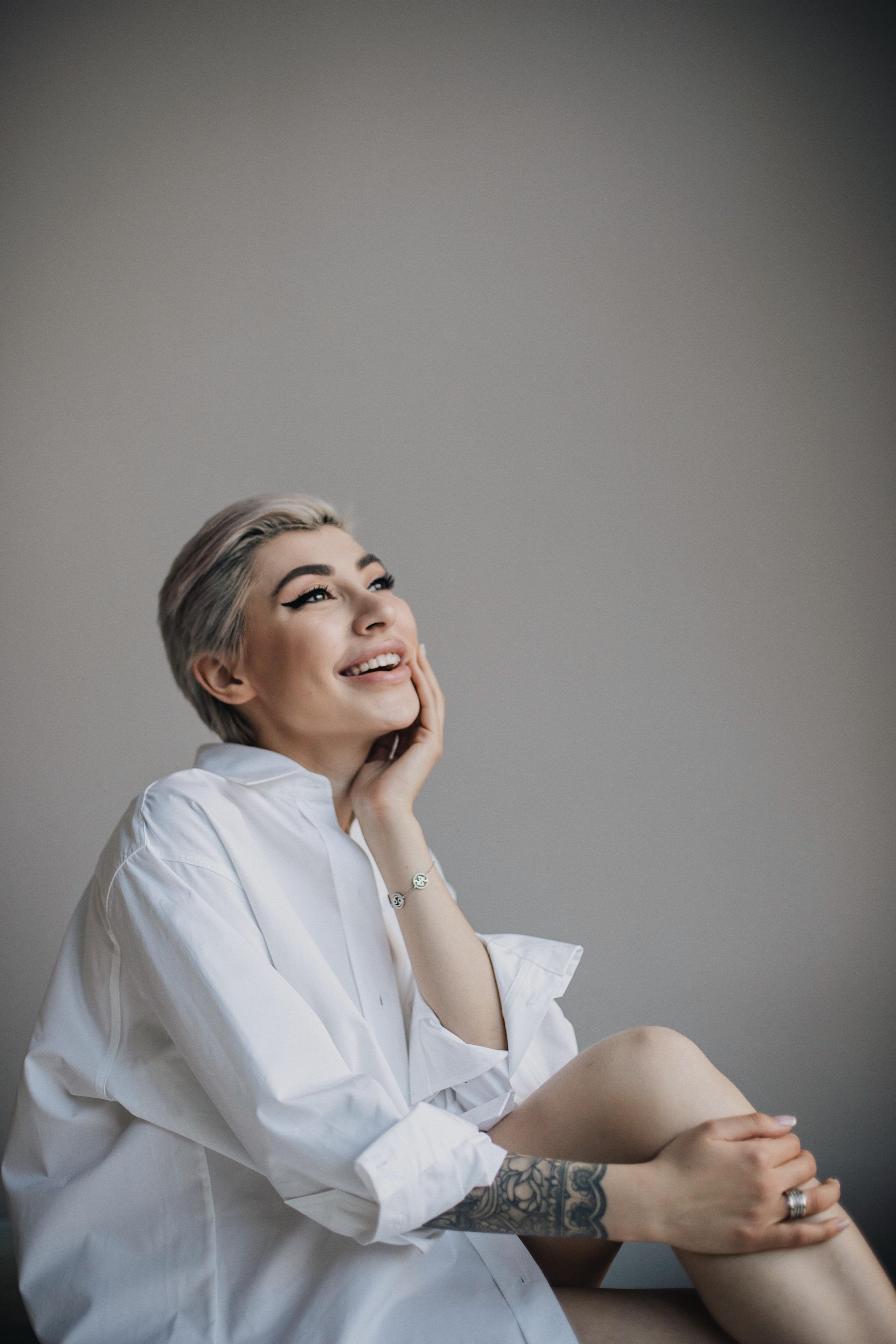 Тата Кальницкая, астролог, автор книги, владелица магазина и кофейни. Бренд-фотограф в Москве Наталья Семенова