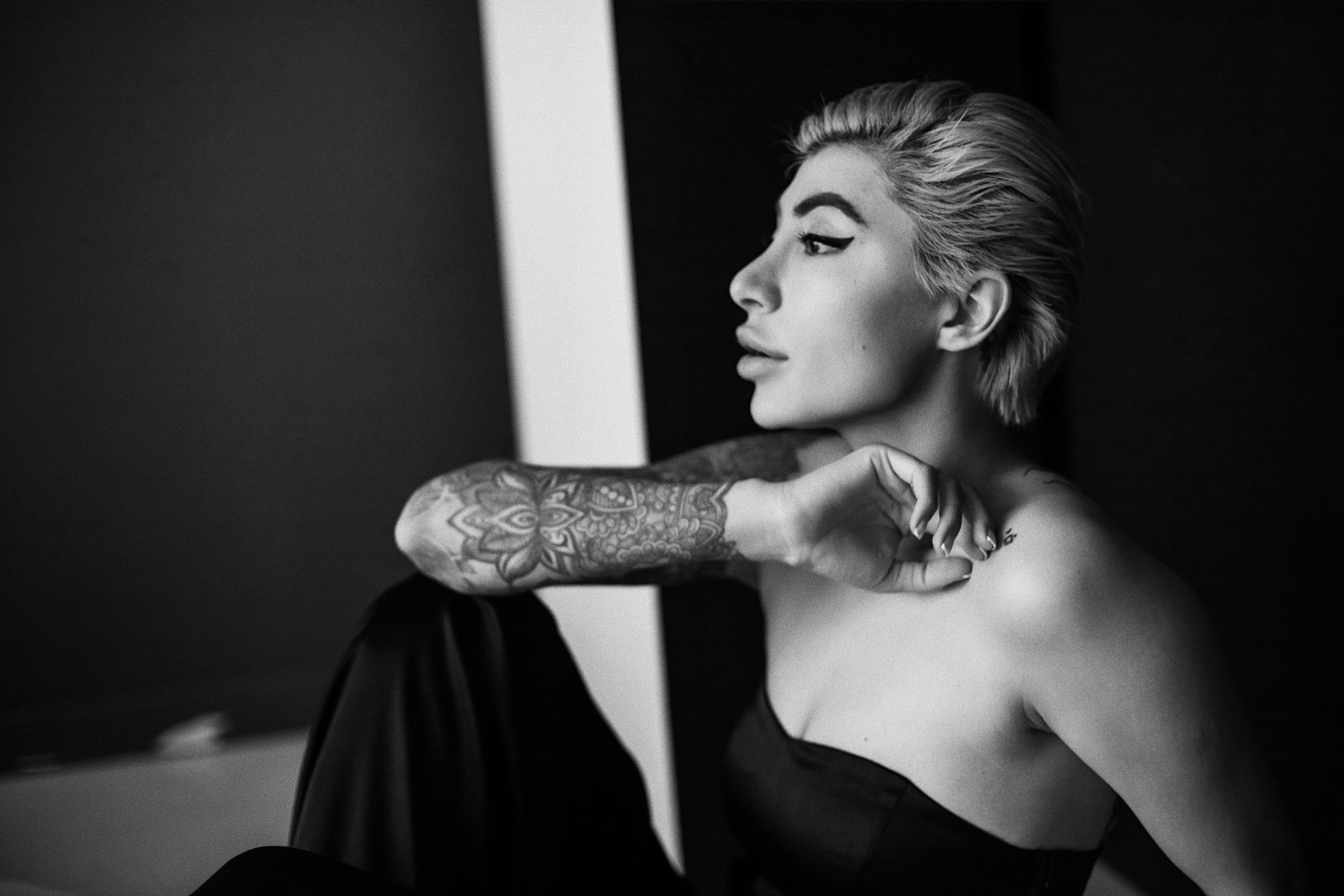 Тата Кальницкая, астролог, автор книги, владелица магазина и кофейни. Бренд-фотограф в Москве Наталья Семенова