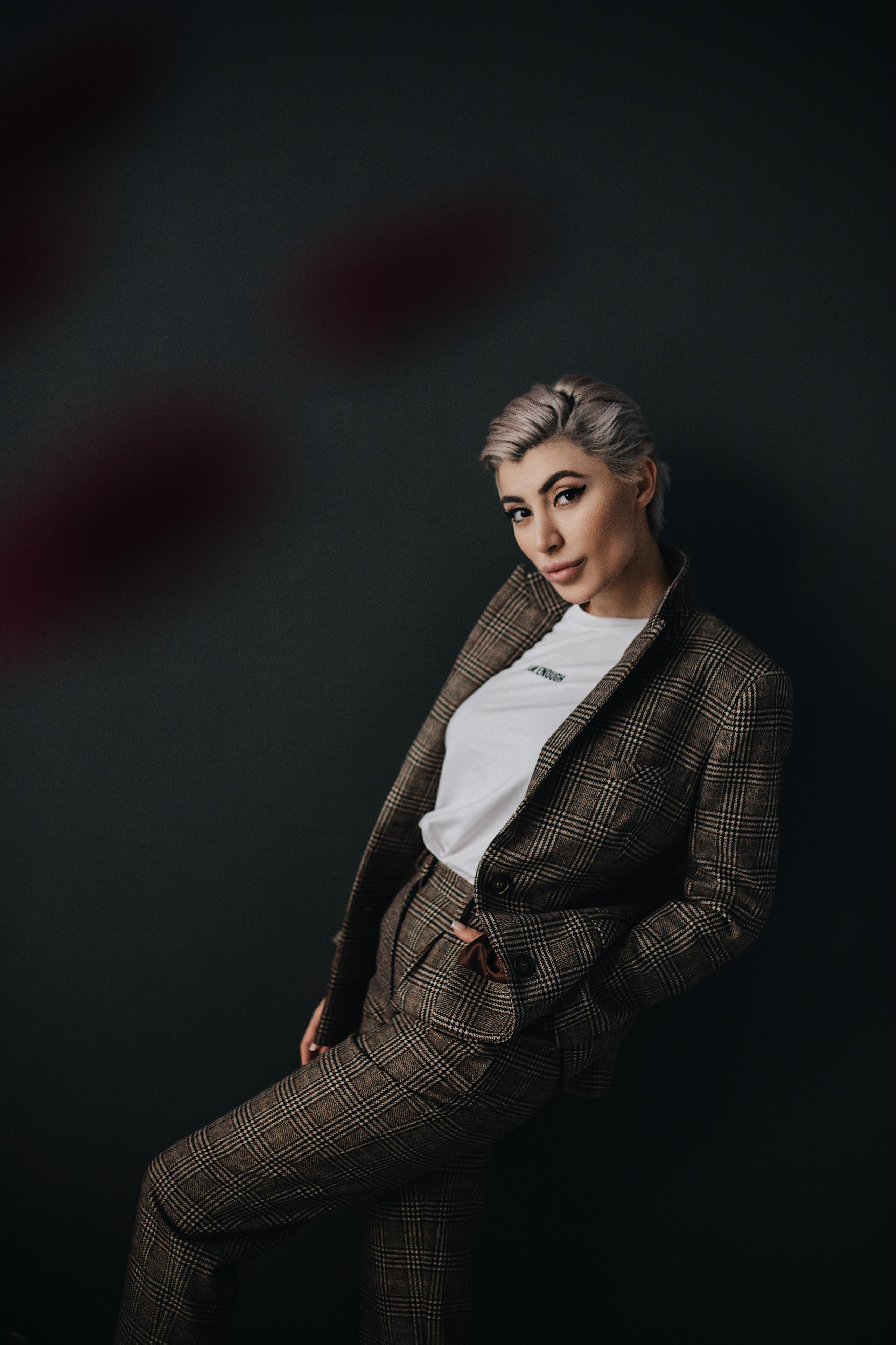 Тата Кальницкая, астролог, автор книги, владелица магазина и кофейни. Бренд-фотограф в Москве Наталья Семенова