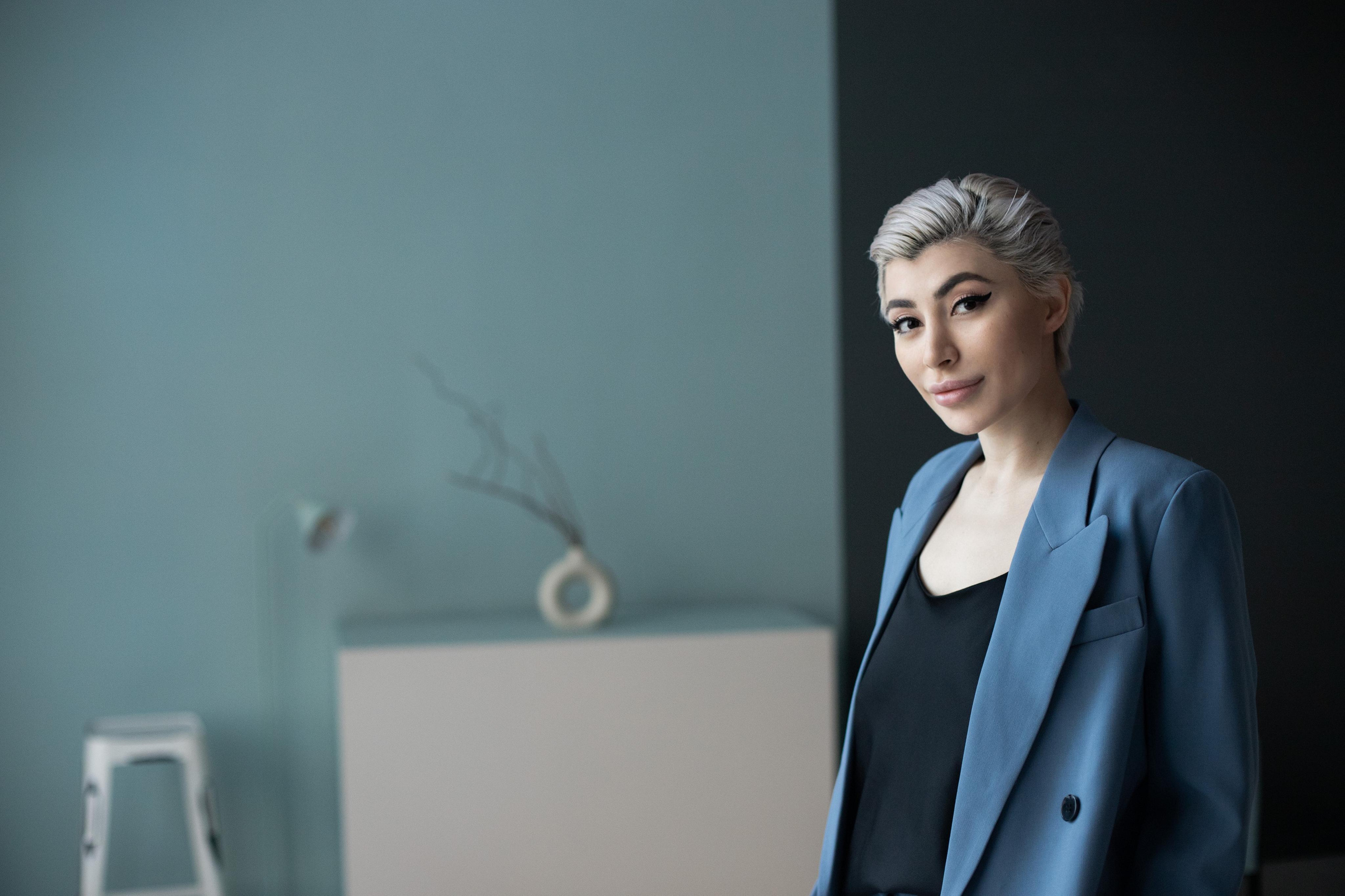 Тата Кальницкая, астролог, автор книги, владелица магазина и кофейни. Бренд-фотограф в Москве Наталья Семенова