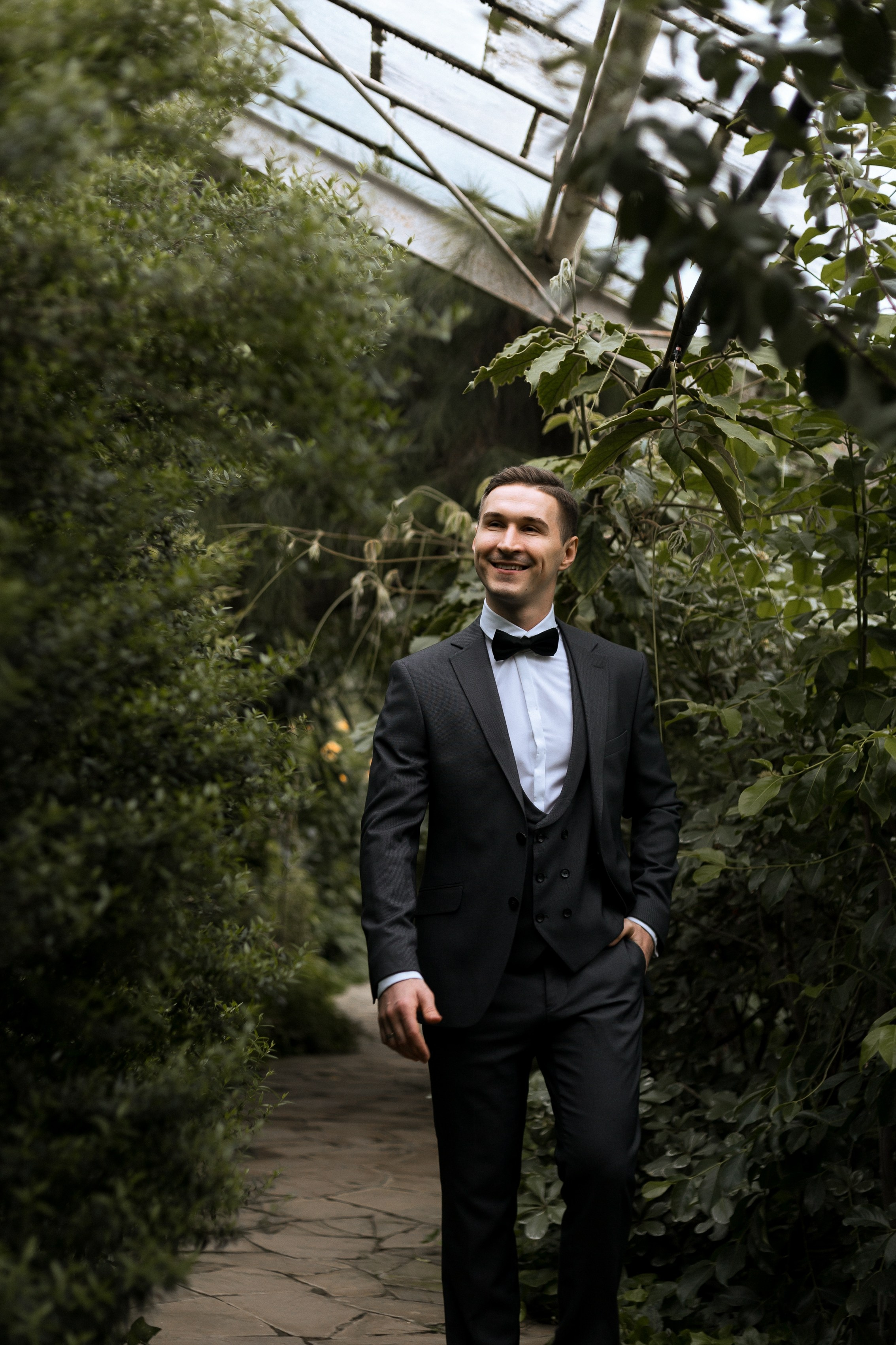 Свадебная фотосессия в оранжерее. Свадебный и семейный фотограф в Волгограде Кристина Иванова