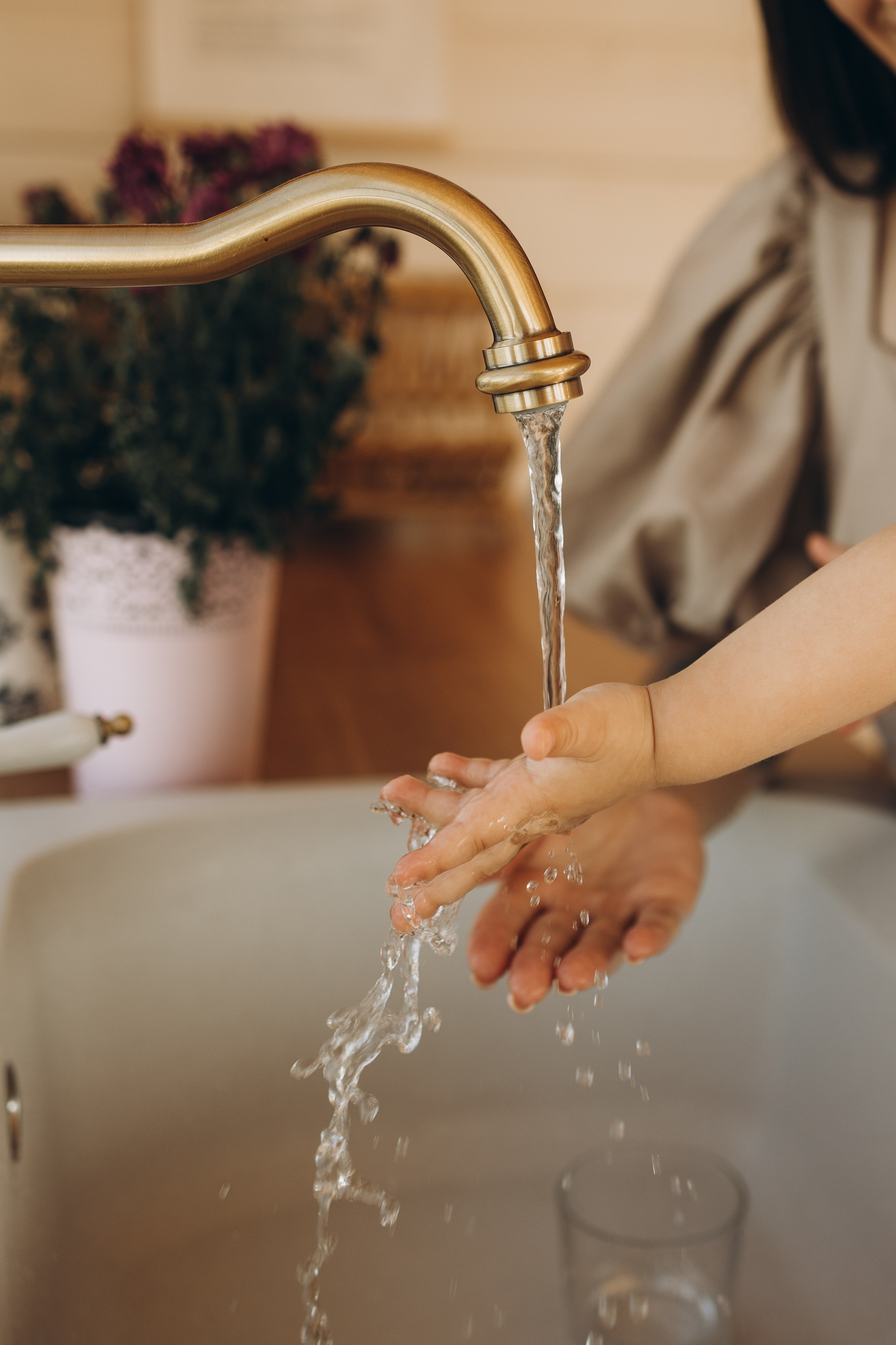 Оля и Мирослава Беседка. Семейный фотограф в Москве Виктория Ястребинская