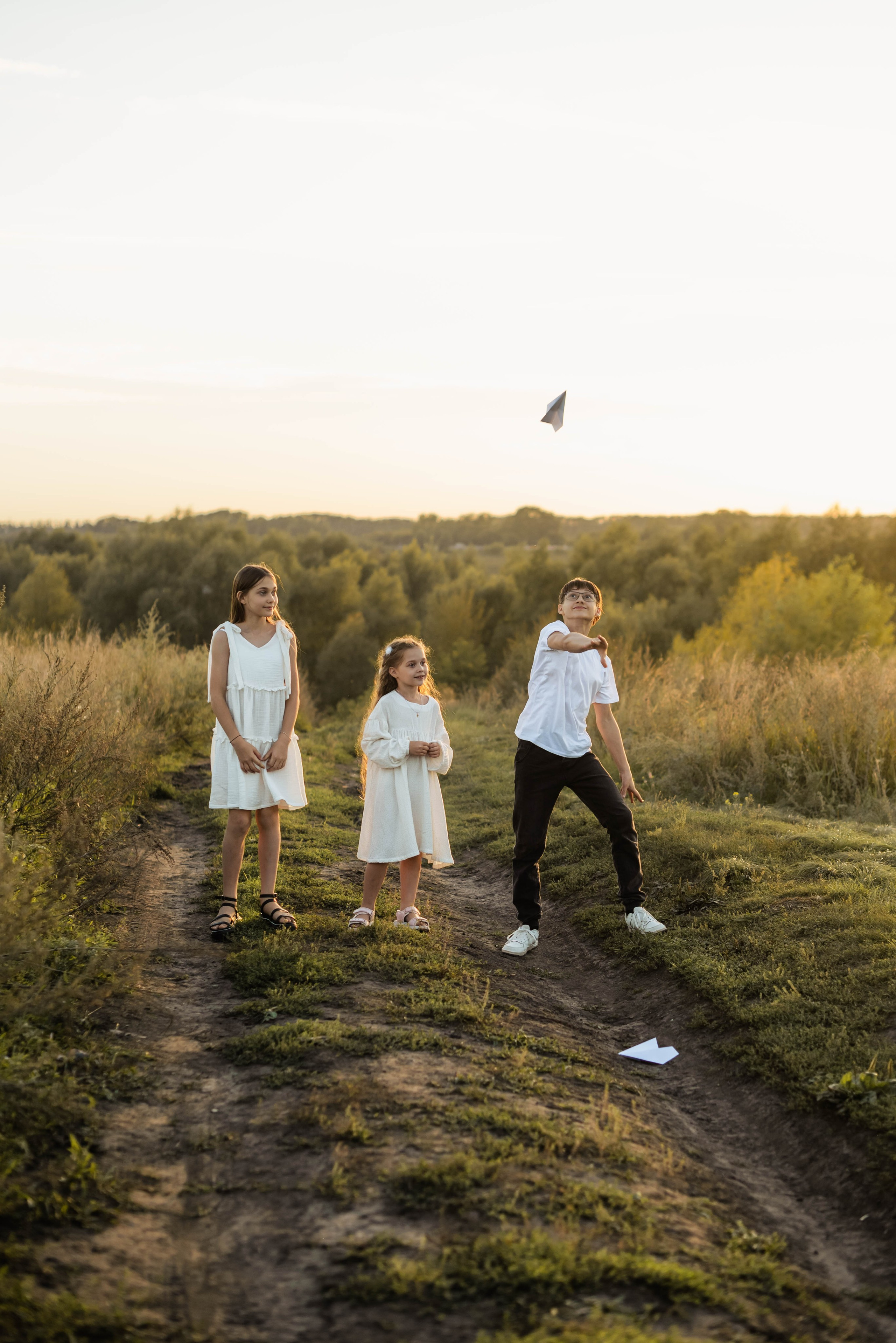 Закат в августе в шубке лисы. Свадебный и семейный фотограф в Новосибирске, Санкт-Петербурге, Москве