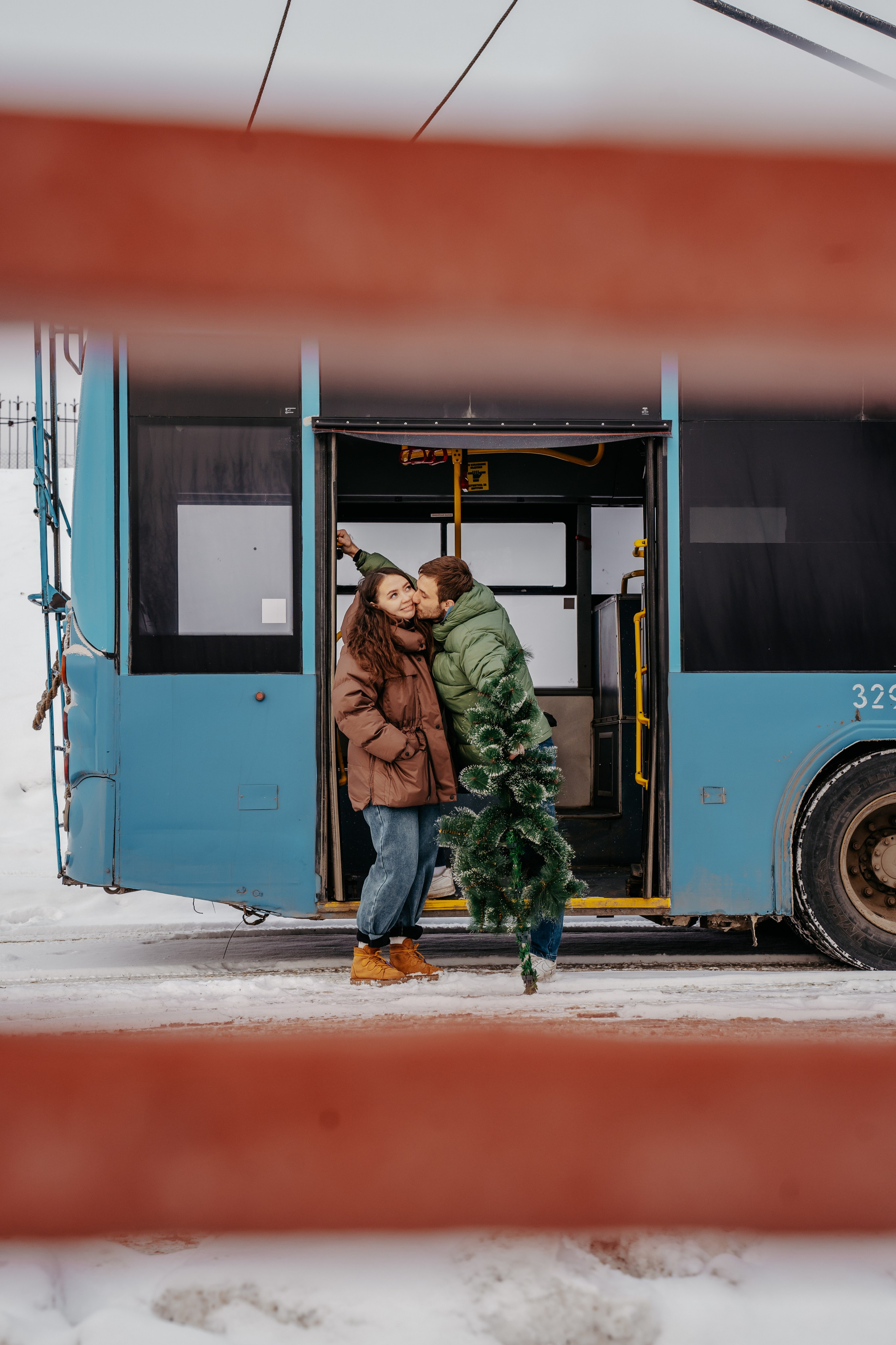 Александр и Валерия 25'. Фотограф, видеограф и пилот дрона на Байкале