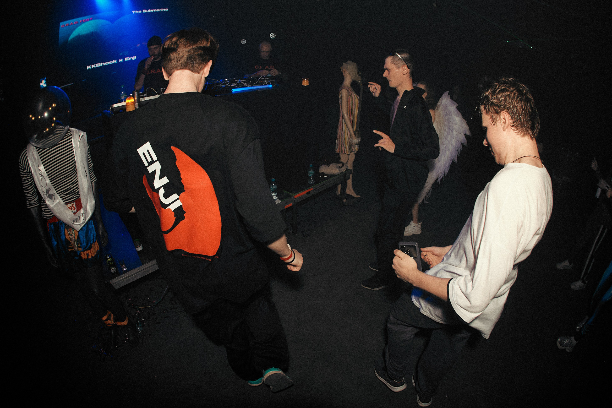 C.R.A.B. Fest / Свобода. Фотограф из Первоуральска Роман Заиченко