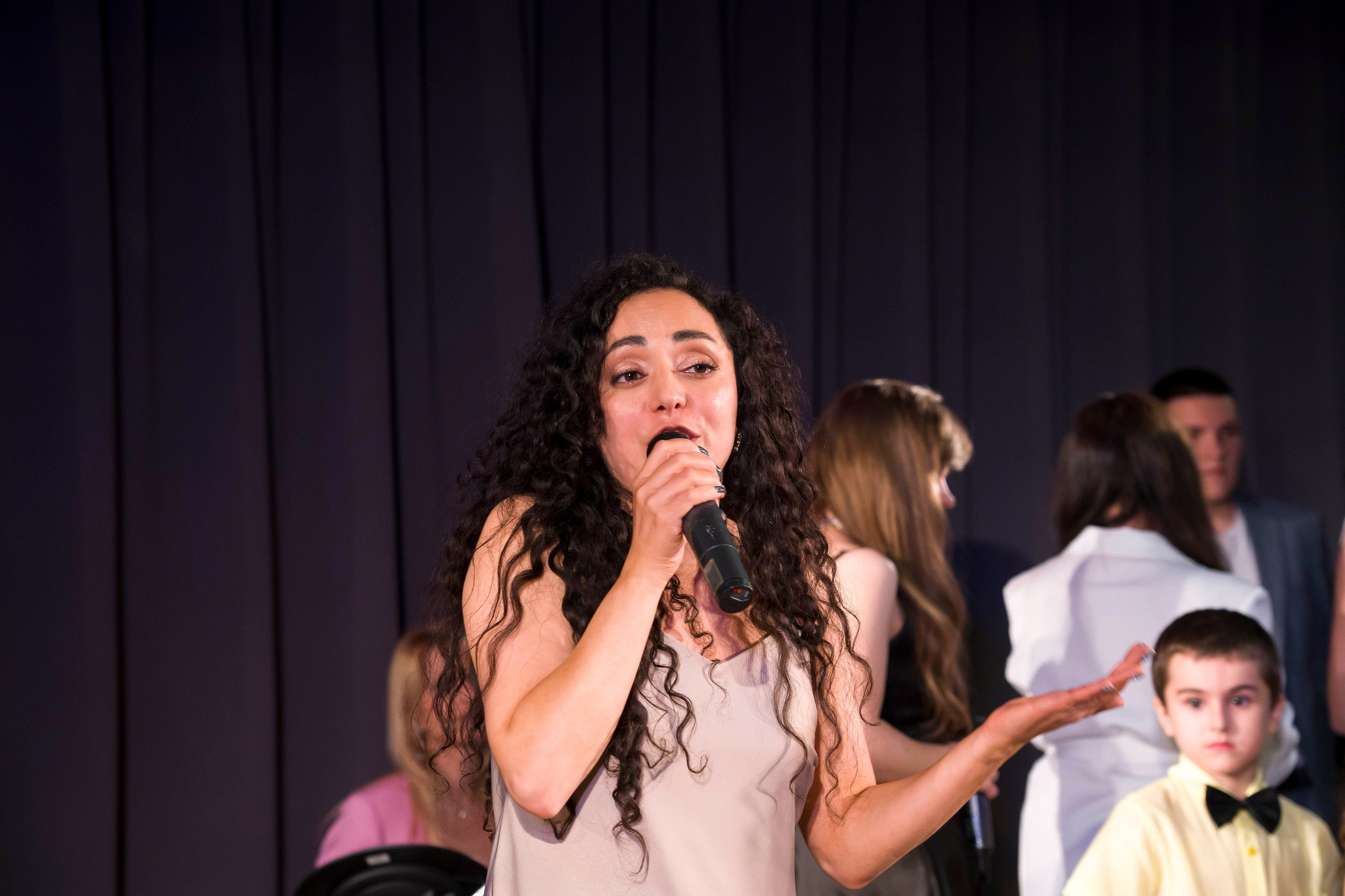 Концерт вокальной студии. Фотограф в Санкт-Петербурге. Репортажная и все съёмки для бизнеса