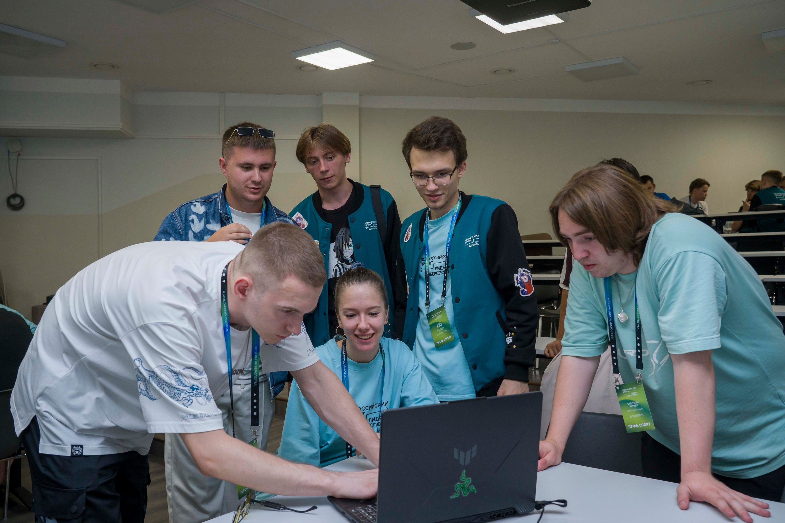 Лидеры киберспорта. репортажная фотосъемка мероприятия. Фотограф в Санкт-Петербурге. Репортажная и все съёмки для бизнеса