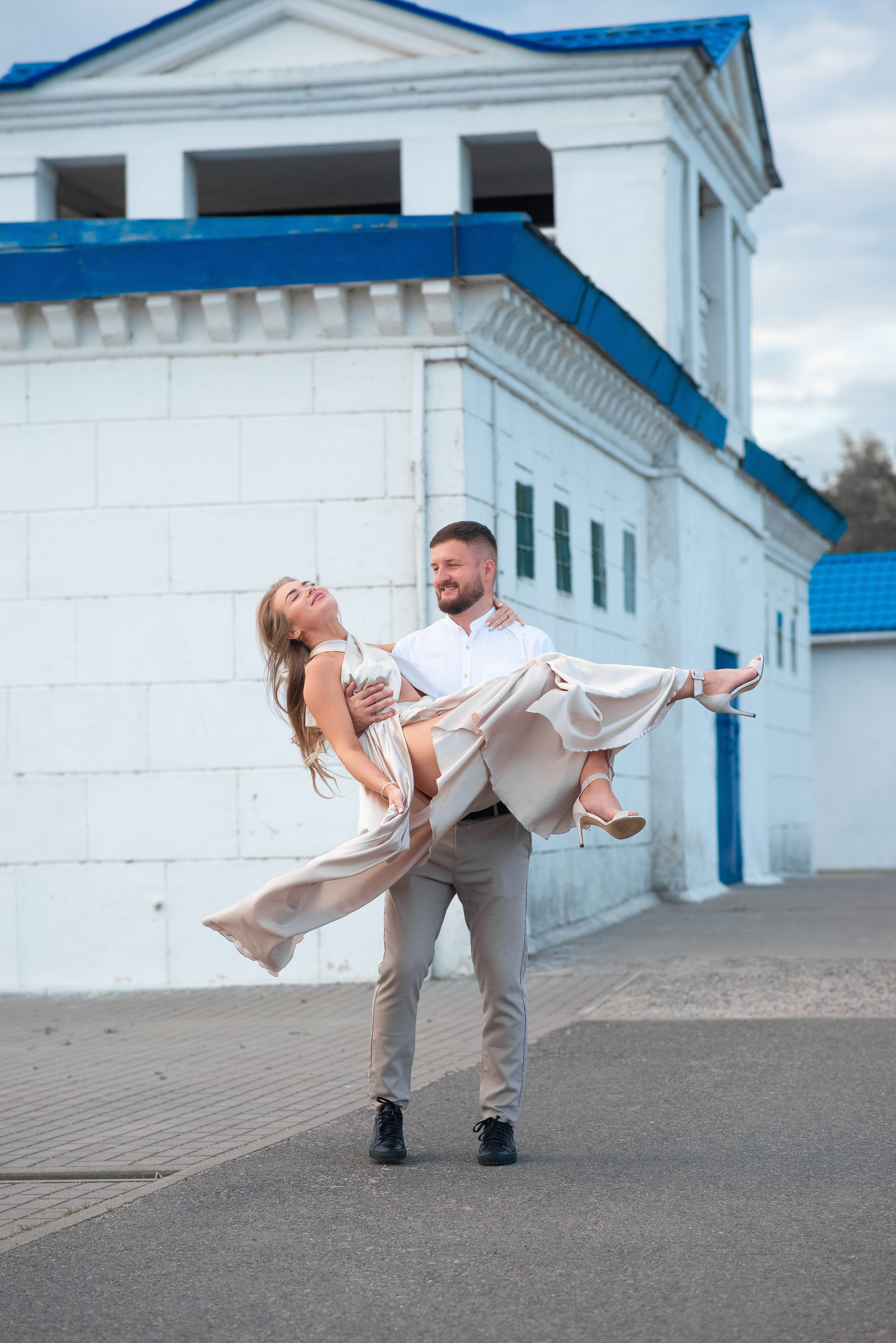 LoveStory Валерий+Маргарита. Семейный фотограф на выписку из роддома и крещение Минск Настя Гришук