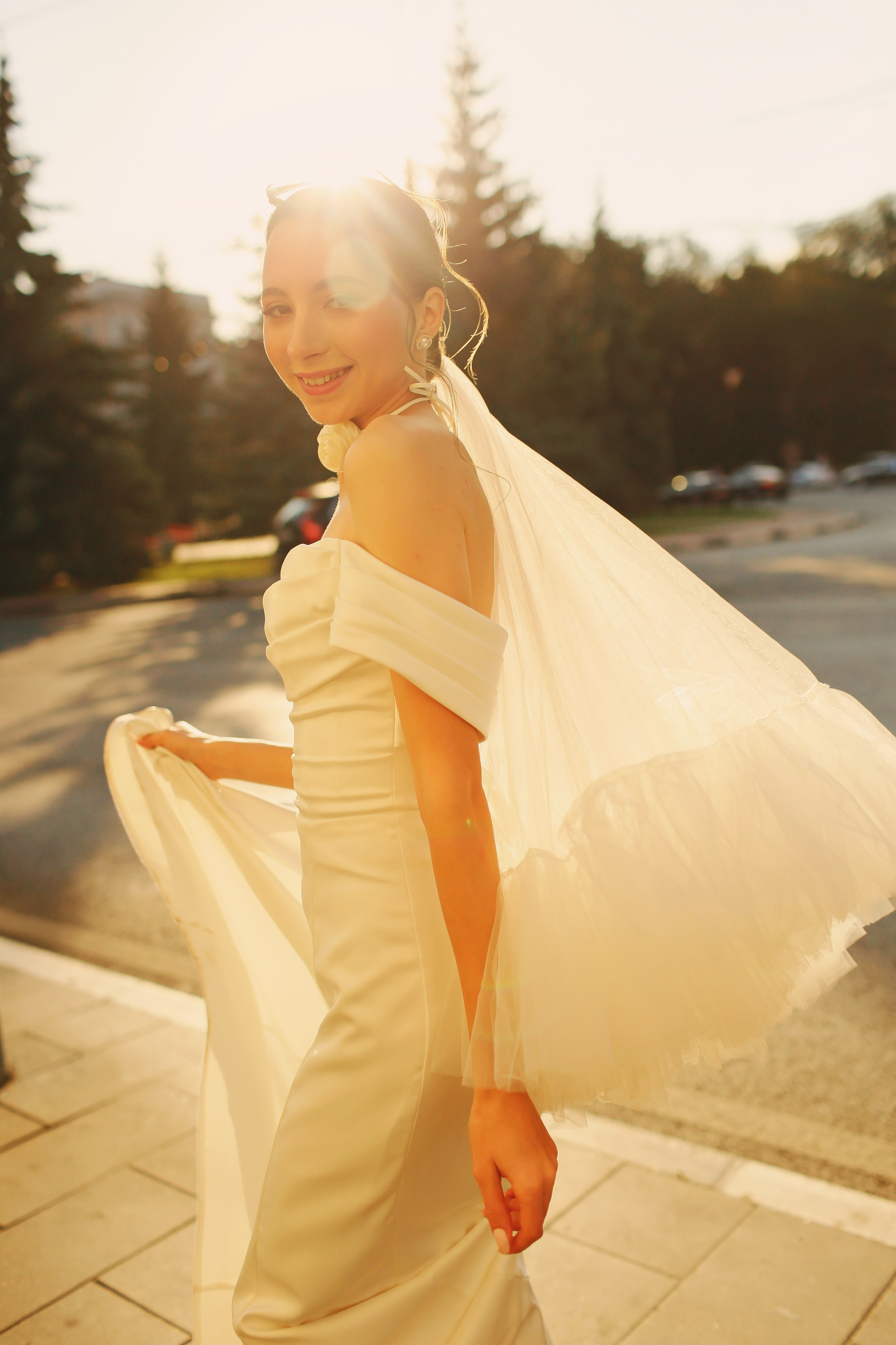 Свадебная осенняя фотосессия Ивана и Лидии в городе. Свадебный и репортажный фотограф в Ярославле и Санкт-Петербурге Роман Микрюков