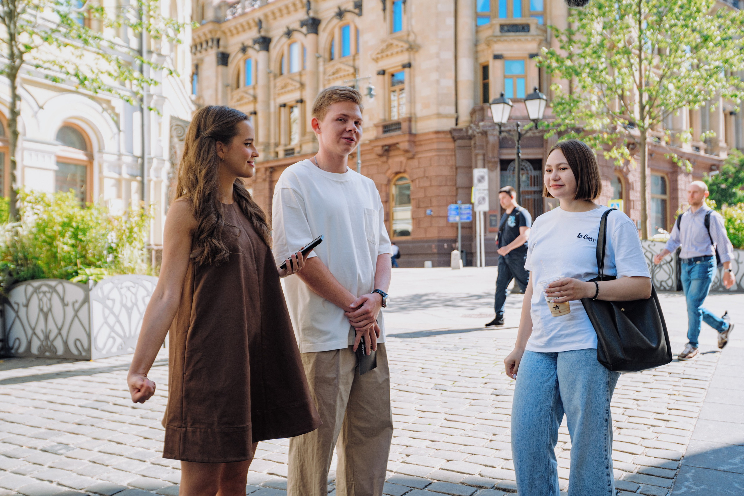 Уличный историк. Творческий и репортажный фотограф в Москве Клим Долгов