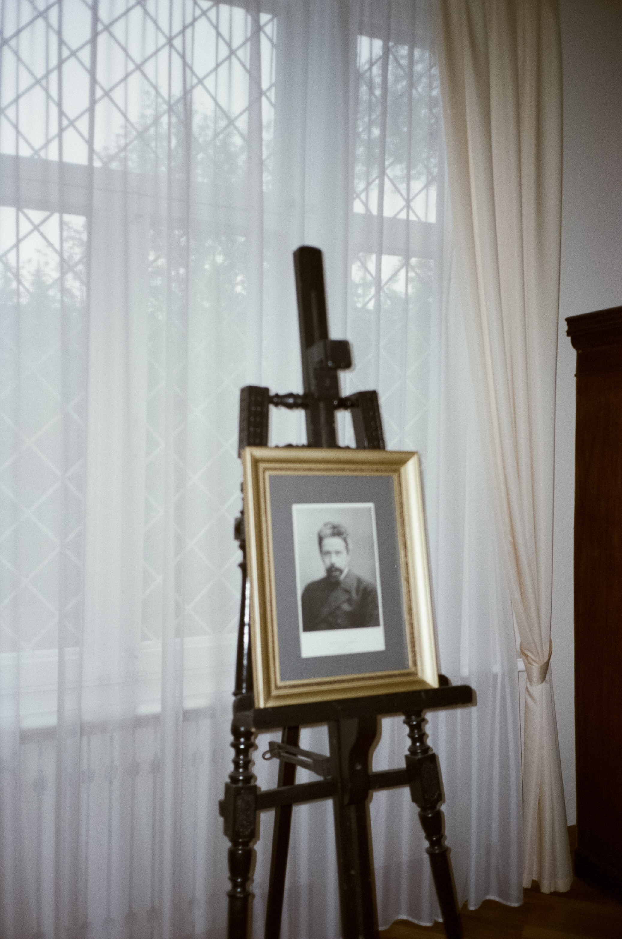 Музей-усадьба художника Николая Ярошенко в дождливый день. Фотограф-документалист Мария Осокина