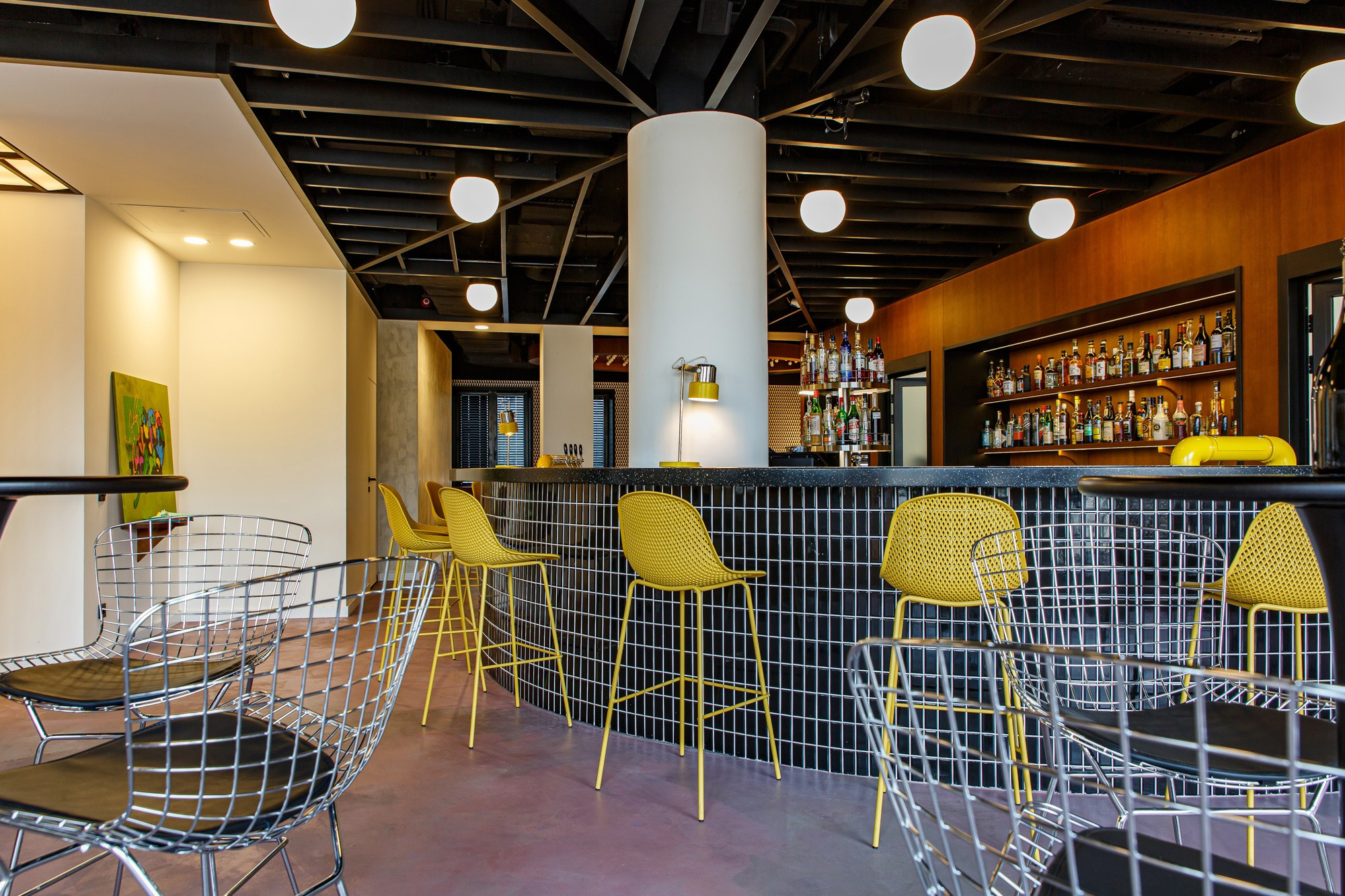 LP Bar. Фотограф Ксения Колесникова. Интерьерная и портретная съемка в Москве