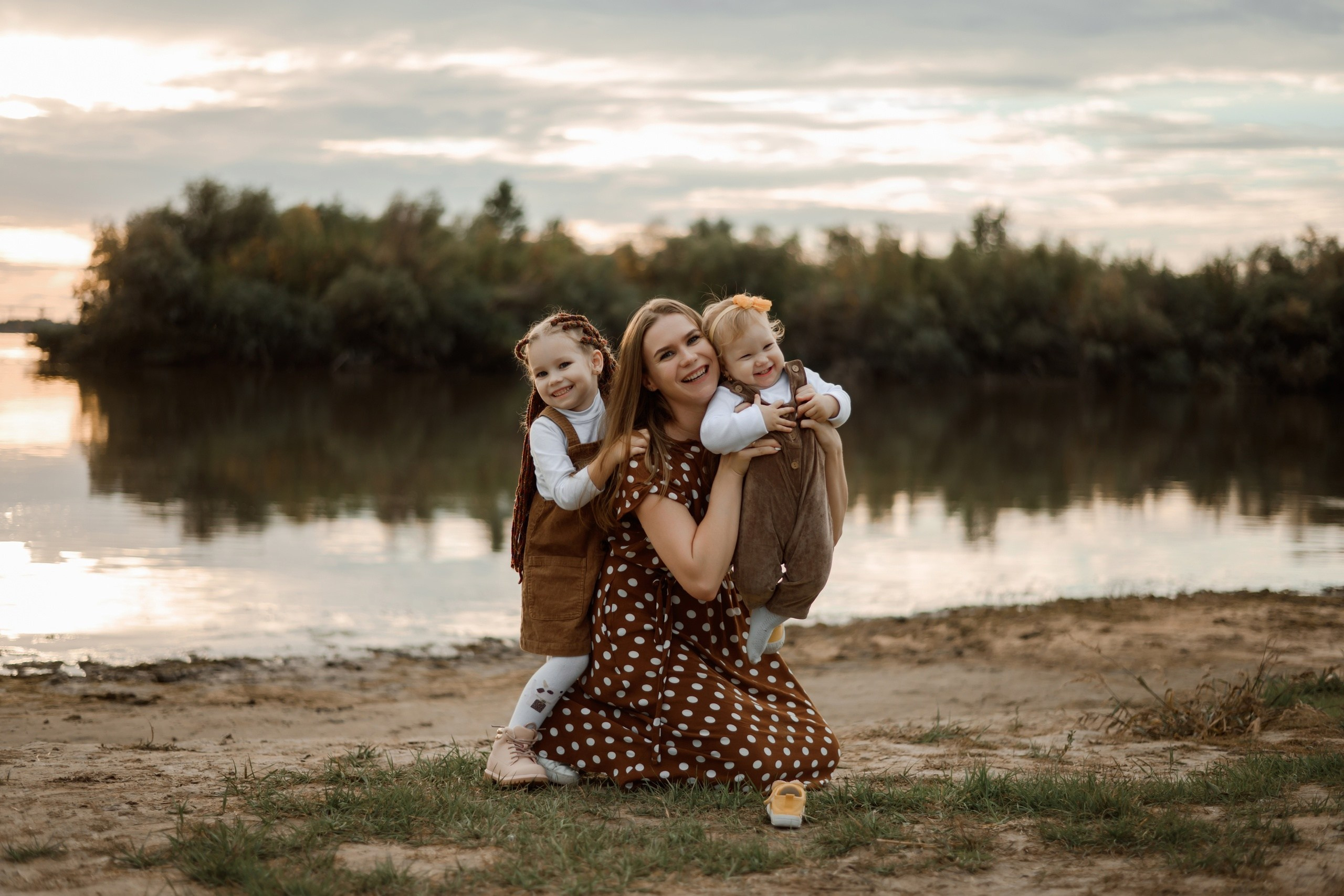Семейные истории. Свадебный фотограф в г. Астрахань. Так же выезжаю в другие города
