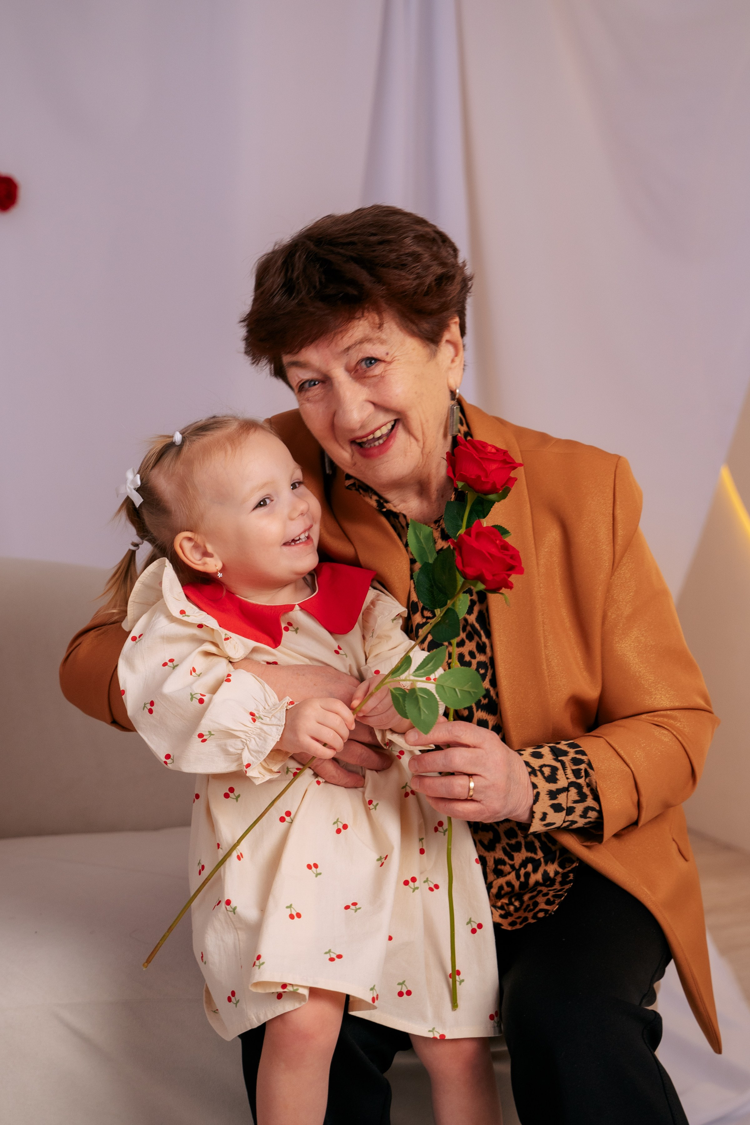 Катерина, Анна и их бабушки. Фотограф в Казани Алсу Багабиева